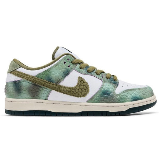 Nike SB Dunk Low x Alexis Sablone ‘Chameleon’ 2024 - DS