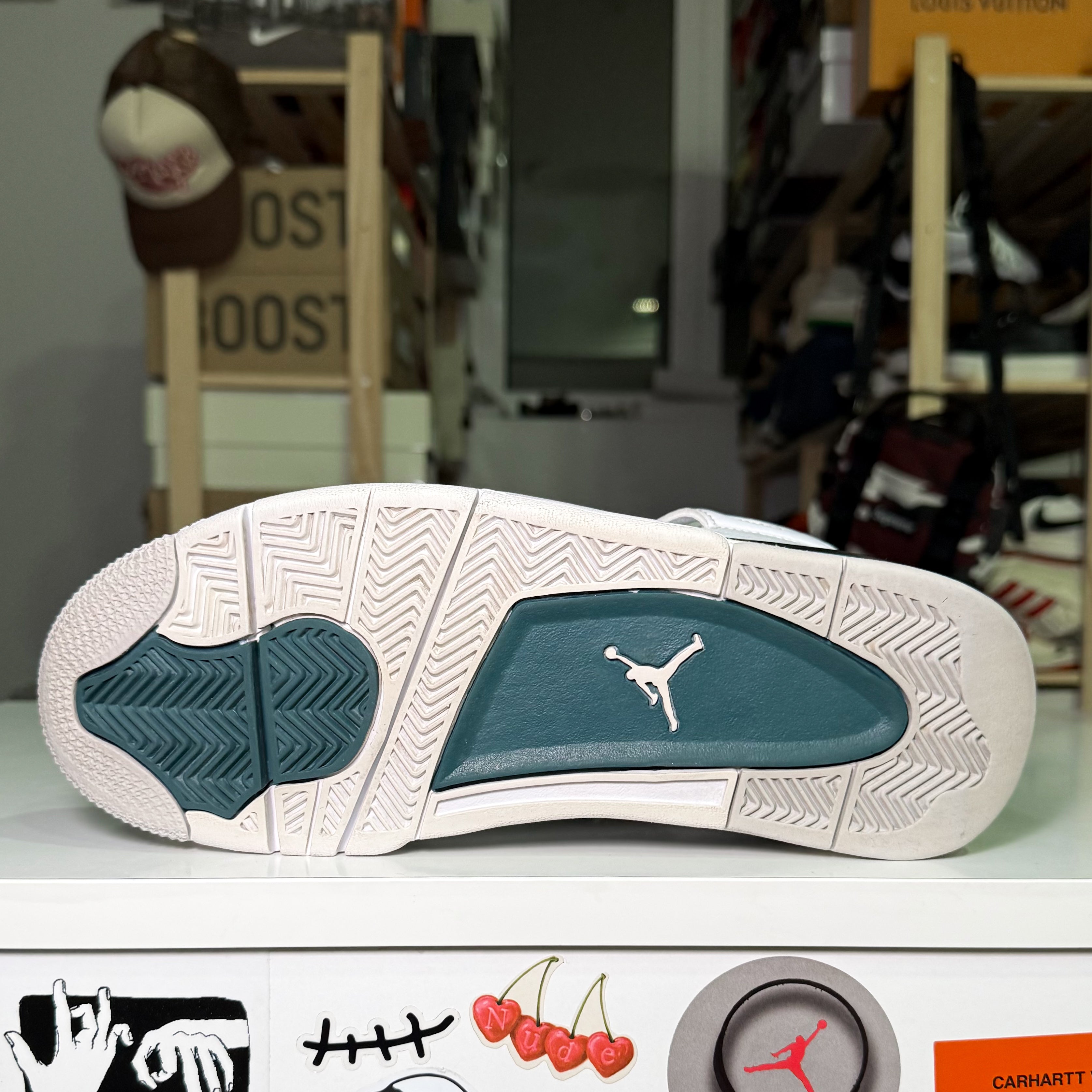 Air Jordan 4 Retro 'Oxidized Green' 2024 - Recondicionado