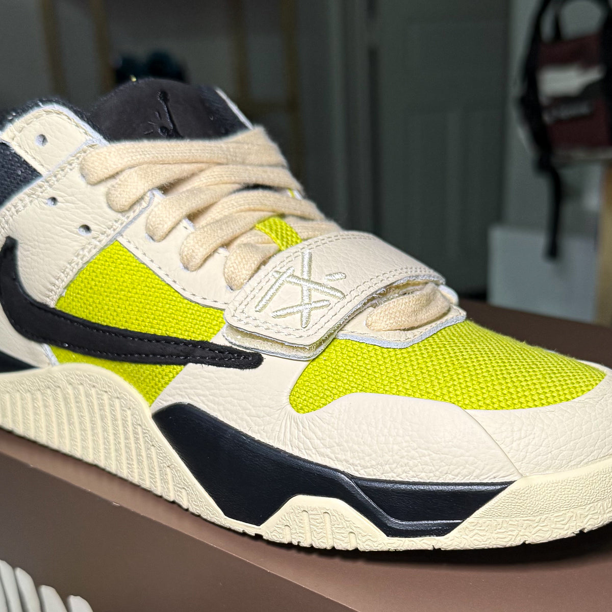 Jordan Jumpman Jack TR x Travis Scott ‘Bright Cactus’ 2025 - Recondicionado