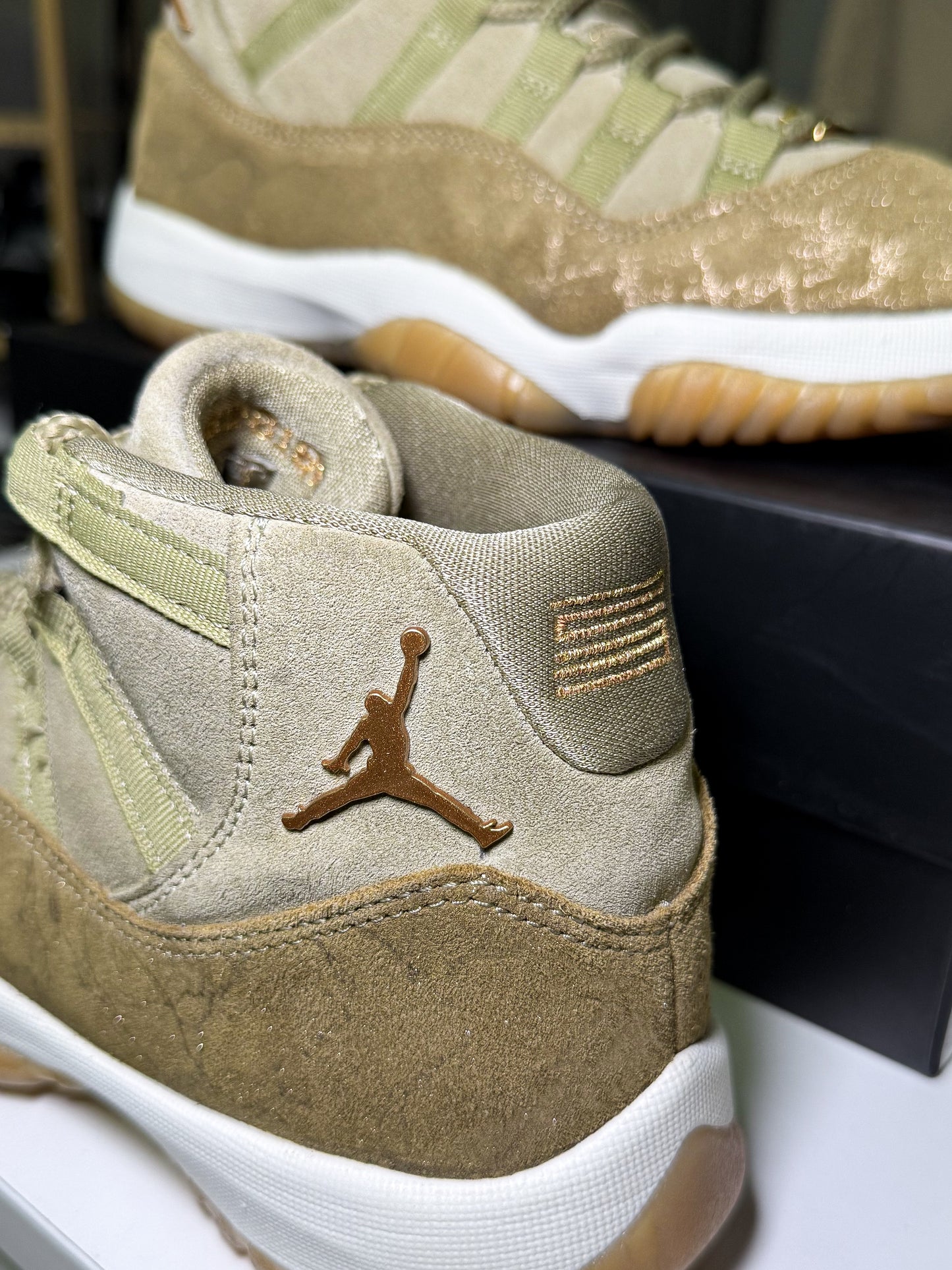 Air Jordan 11 Retro ‘Olive Lux’ W 2018 - Recondicionado