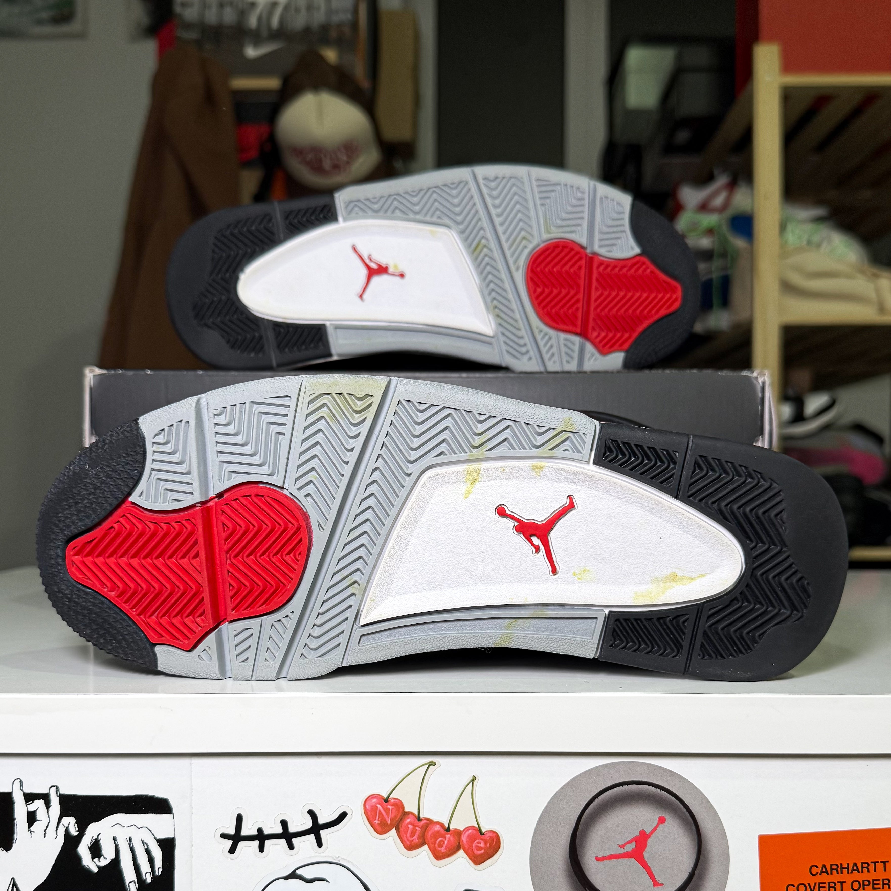 Air Jordan 4 Retro 'Black Canvas' 2022 - Recondicionado