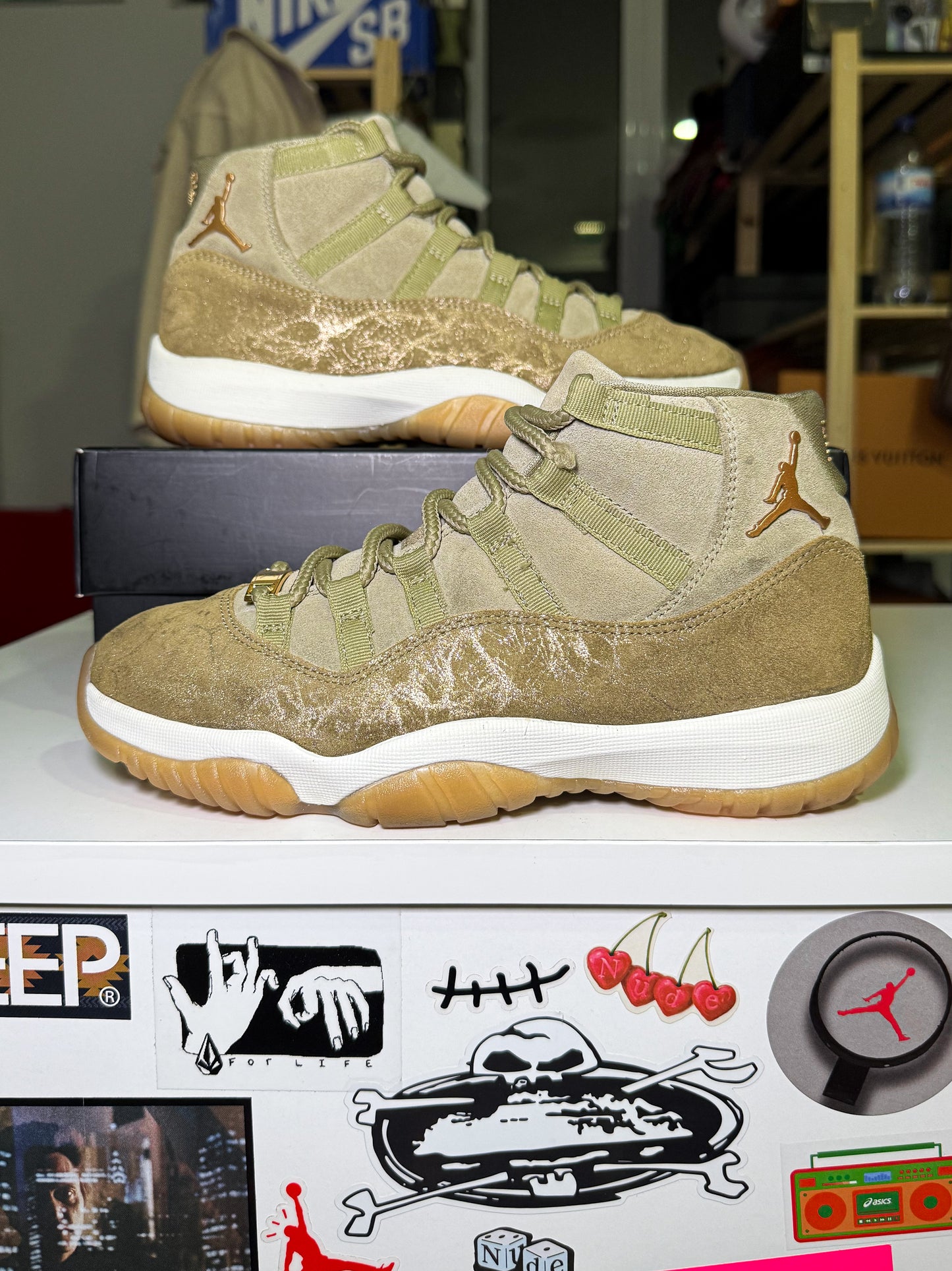 Air Jordan 11 Retro ‘Olive Lux’ W 2018 - Recondicionado