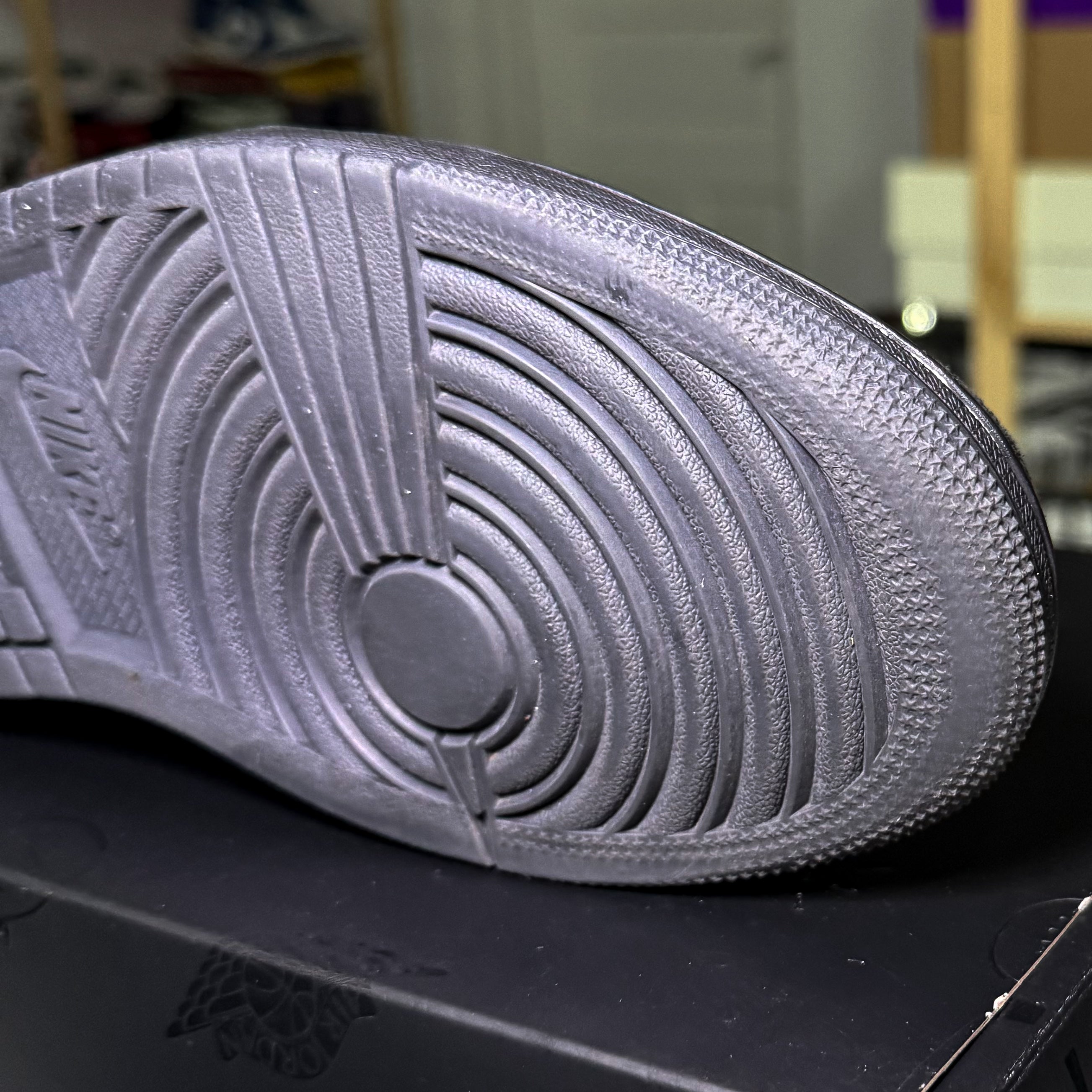 Air Jordan 1 Low OG SP x Travis Scott 'Black Phantom' 2022 - Recondicionado