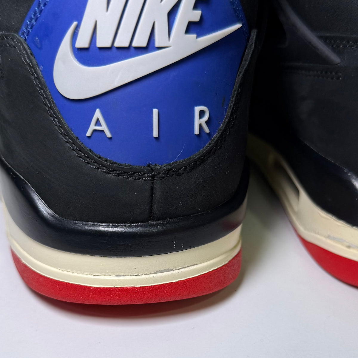 Air Jordan 4 Retro 'Rare Air' 2025 - Recondicionado