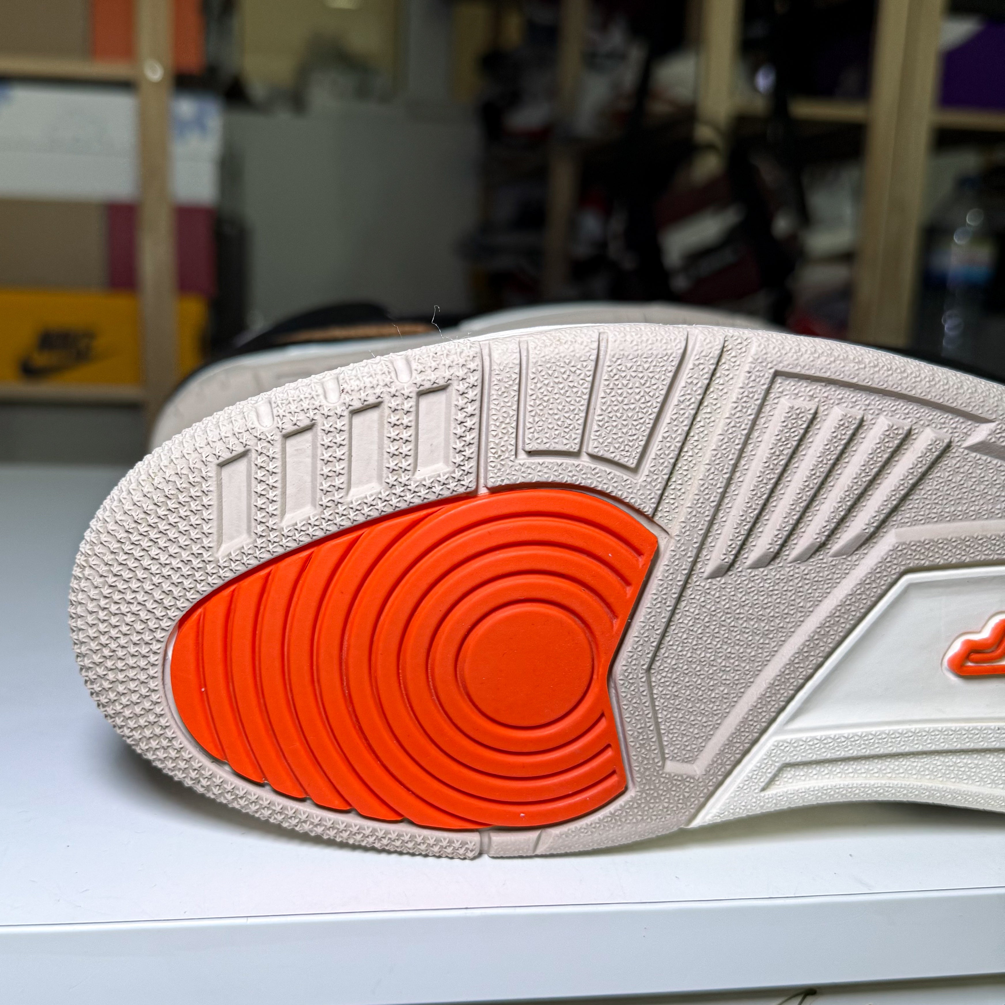 Air Jordan 3 Retro ‘Desert Elephant’ 2022 - Recondicionado