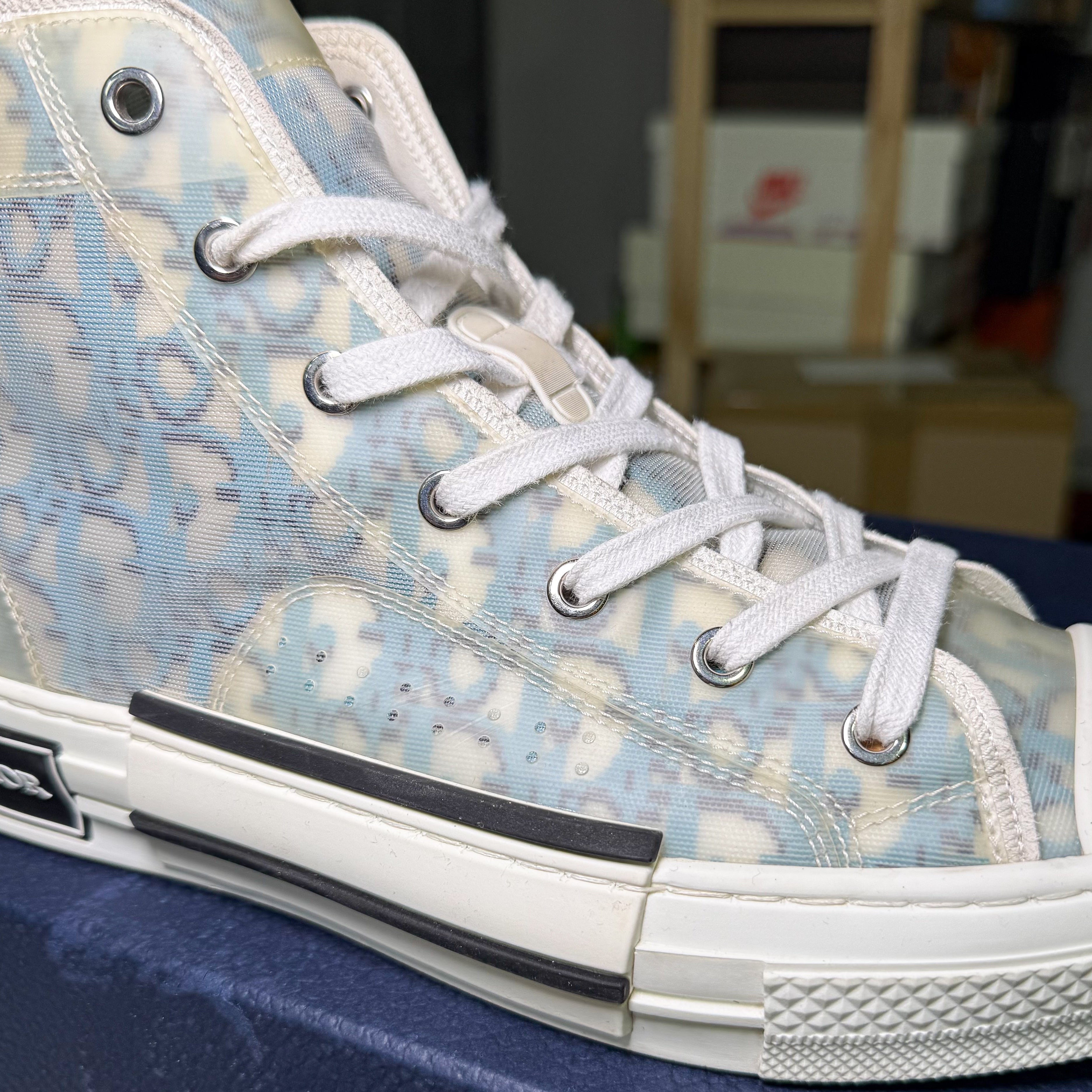 Dior B23 High ‘Dior Oblique Pixel - Dark Blue’ - Recondicionado