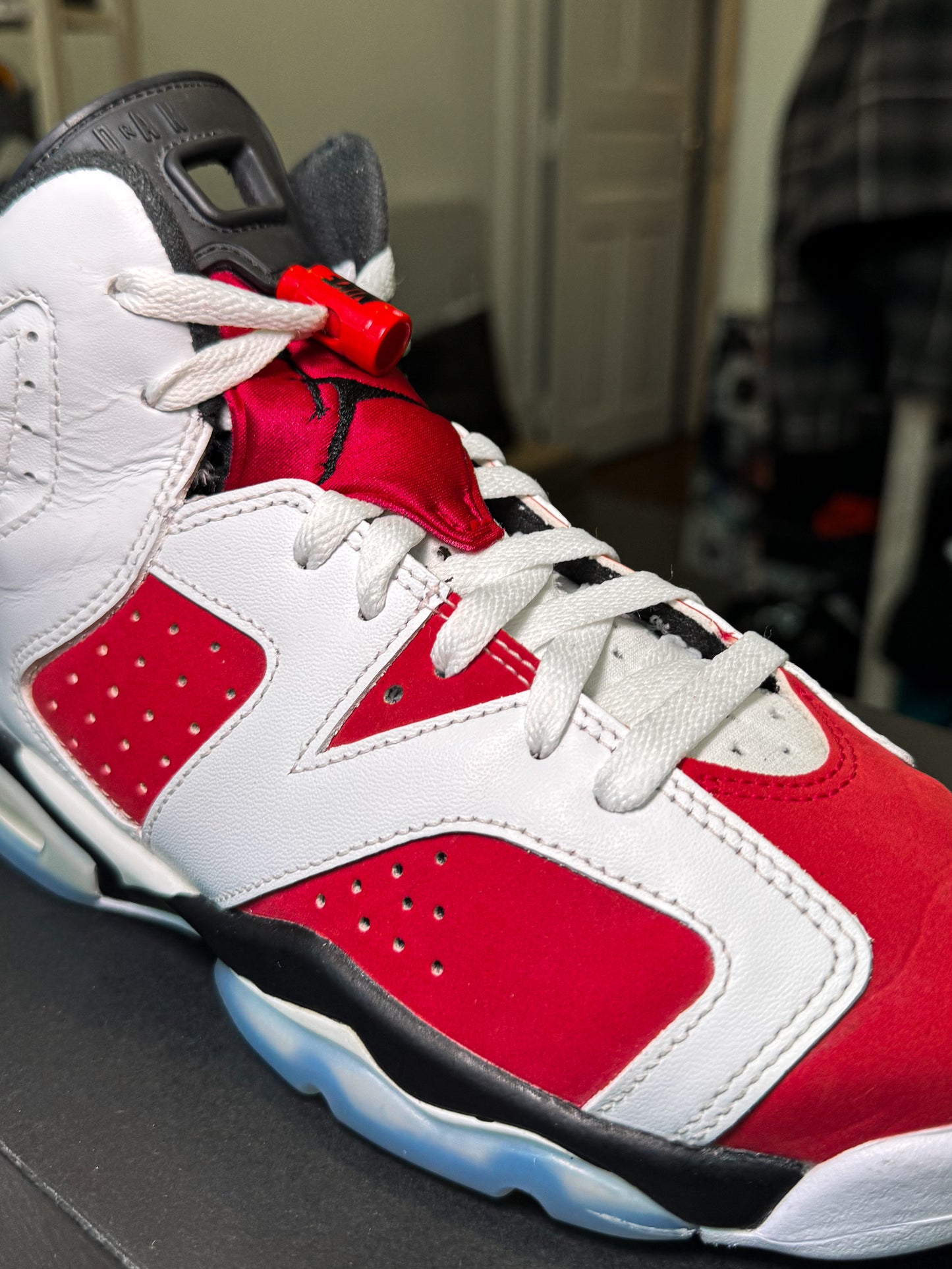 Air Jordan 6 Retro ‘Carmine’ GS 2021 - Recondicionado