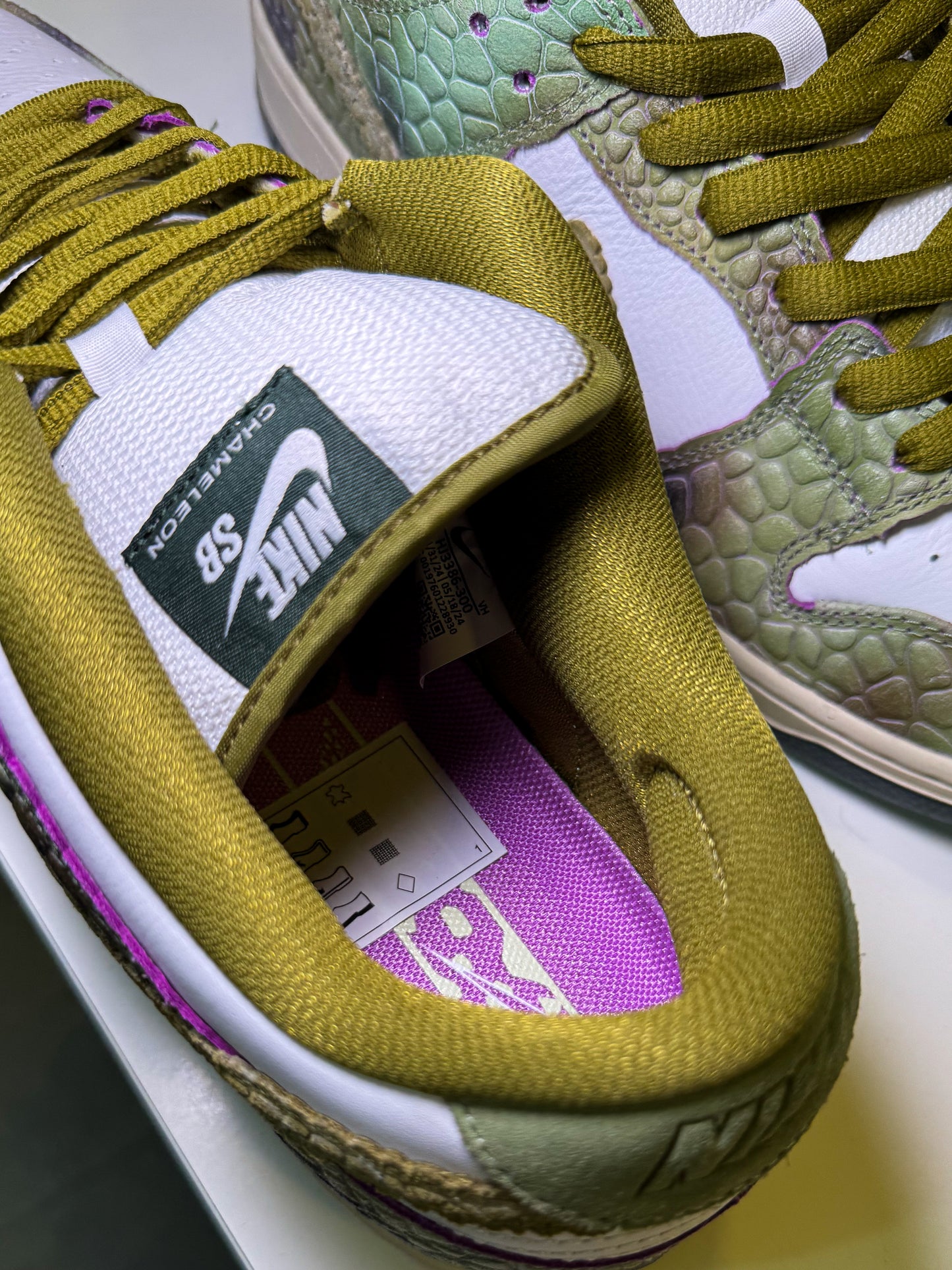 Nike SB Dunk Low x Alexis Sablone ‘Chameleon’ 2024 - DS