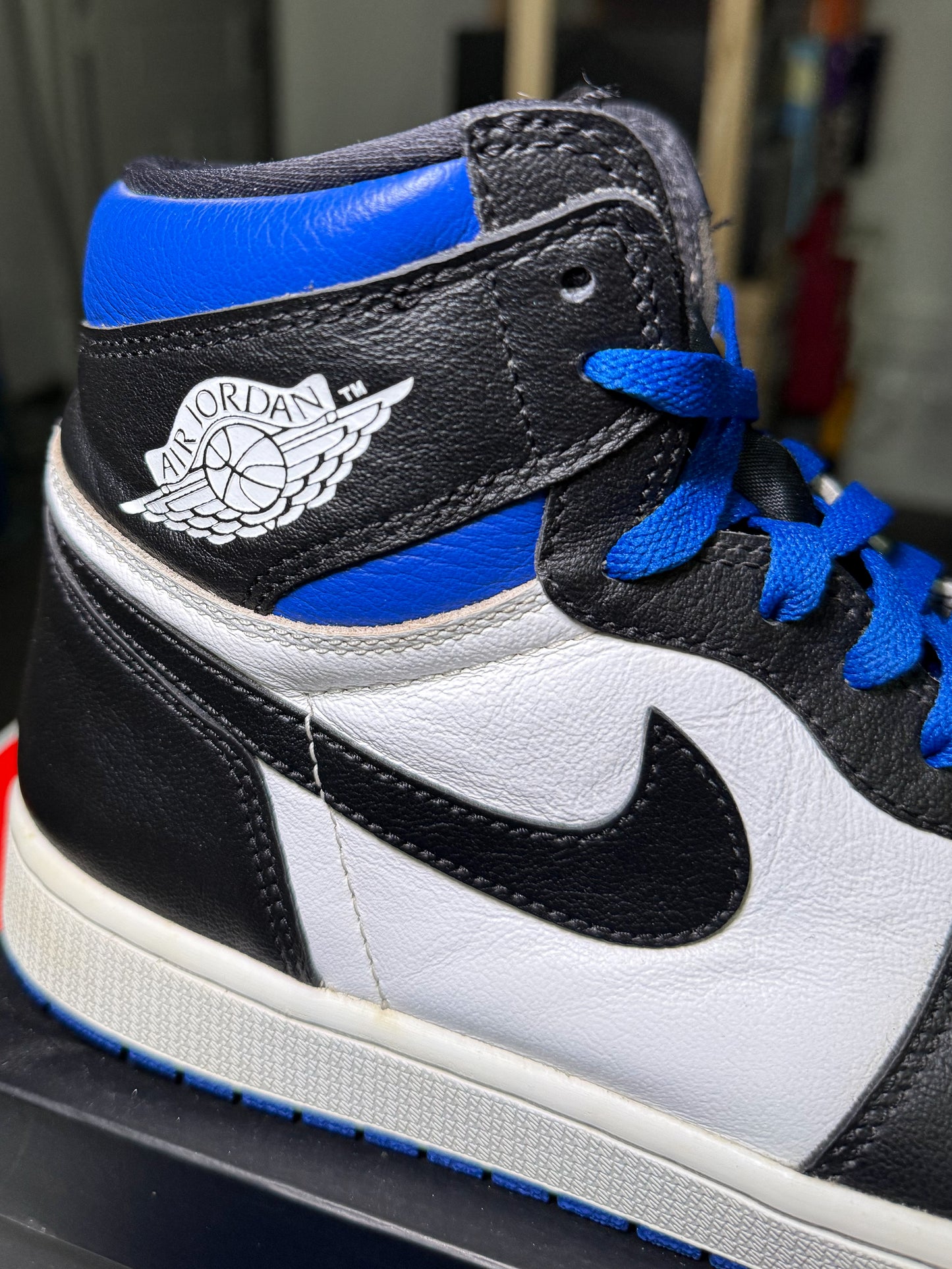 Air Jordan 1 Retro High OG ‘Royal Toe’ 2020 - Recondicionado
