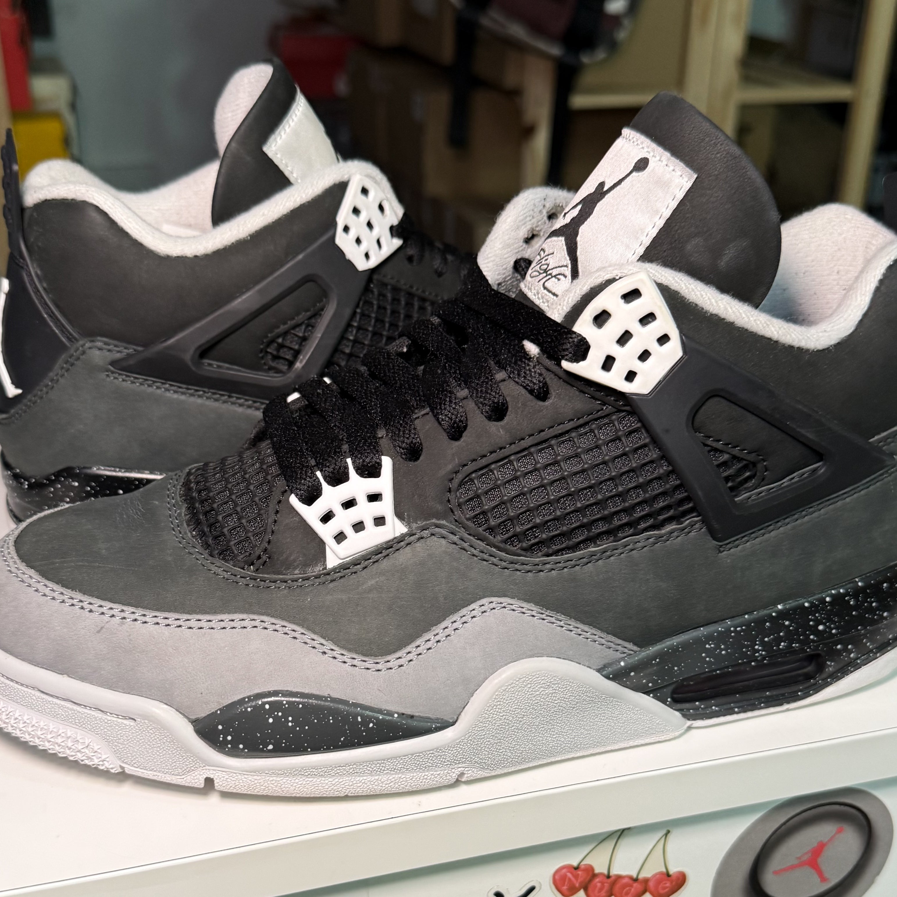 Air Jordan 4 Retro ‘Fear’ 2024 - Recondicionado