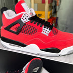 Air Jordan 4 Retro ‘Toro Bravo’ 2026 - Recondicionado