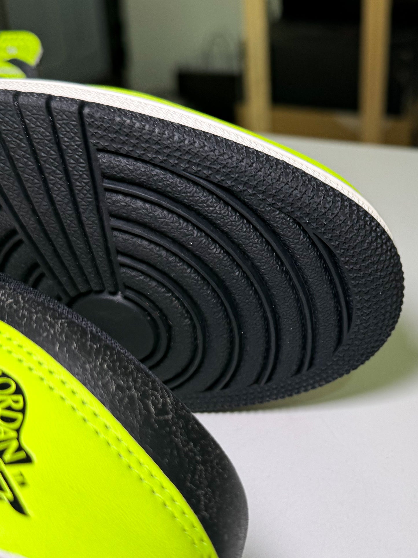 Air Jordan 1 Retro High OG ‘Visionaire’ 2022 - Recondicionado