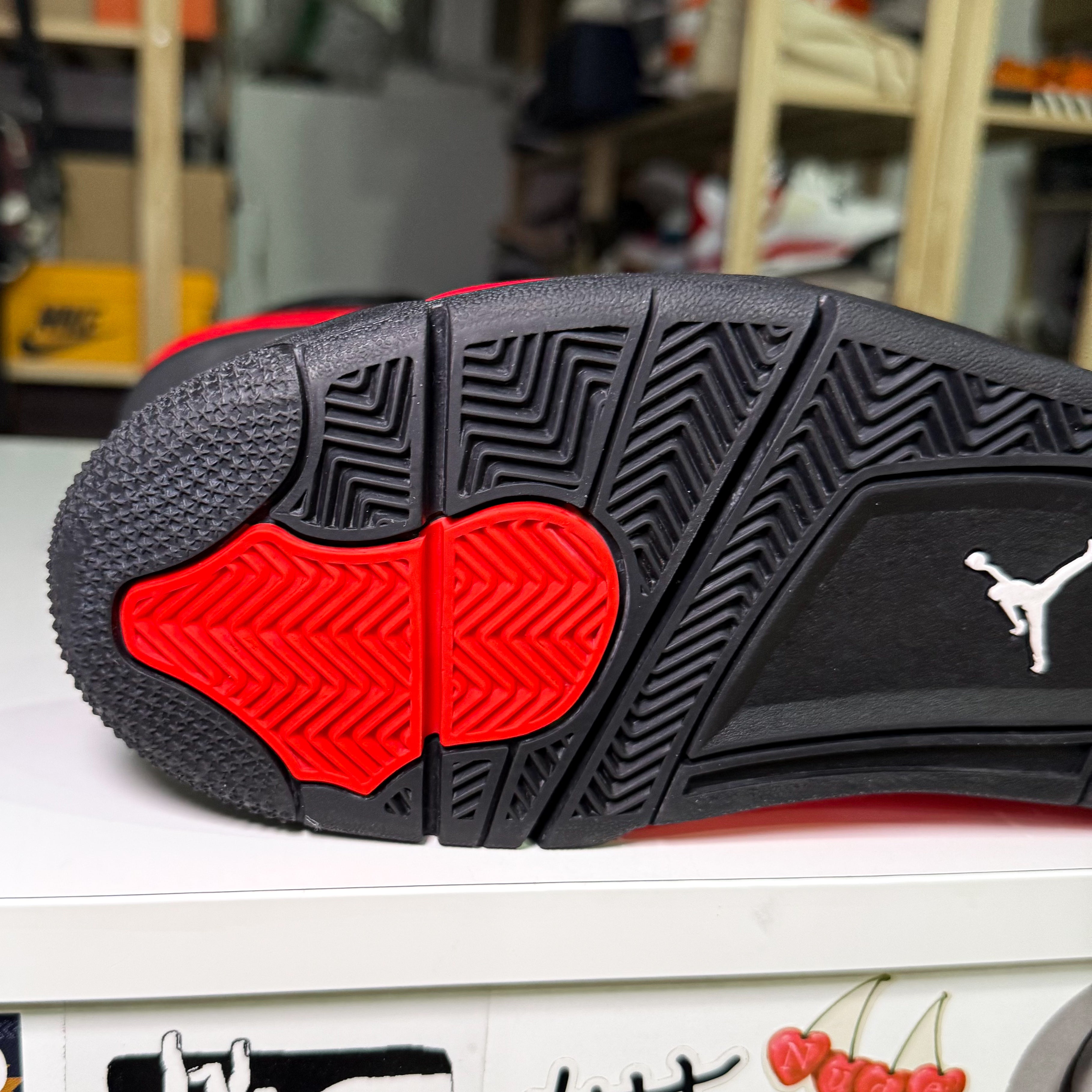 Air Jordan 4 Retro 'Red Thunder' 2022 - Recondicionado