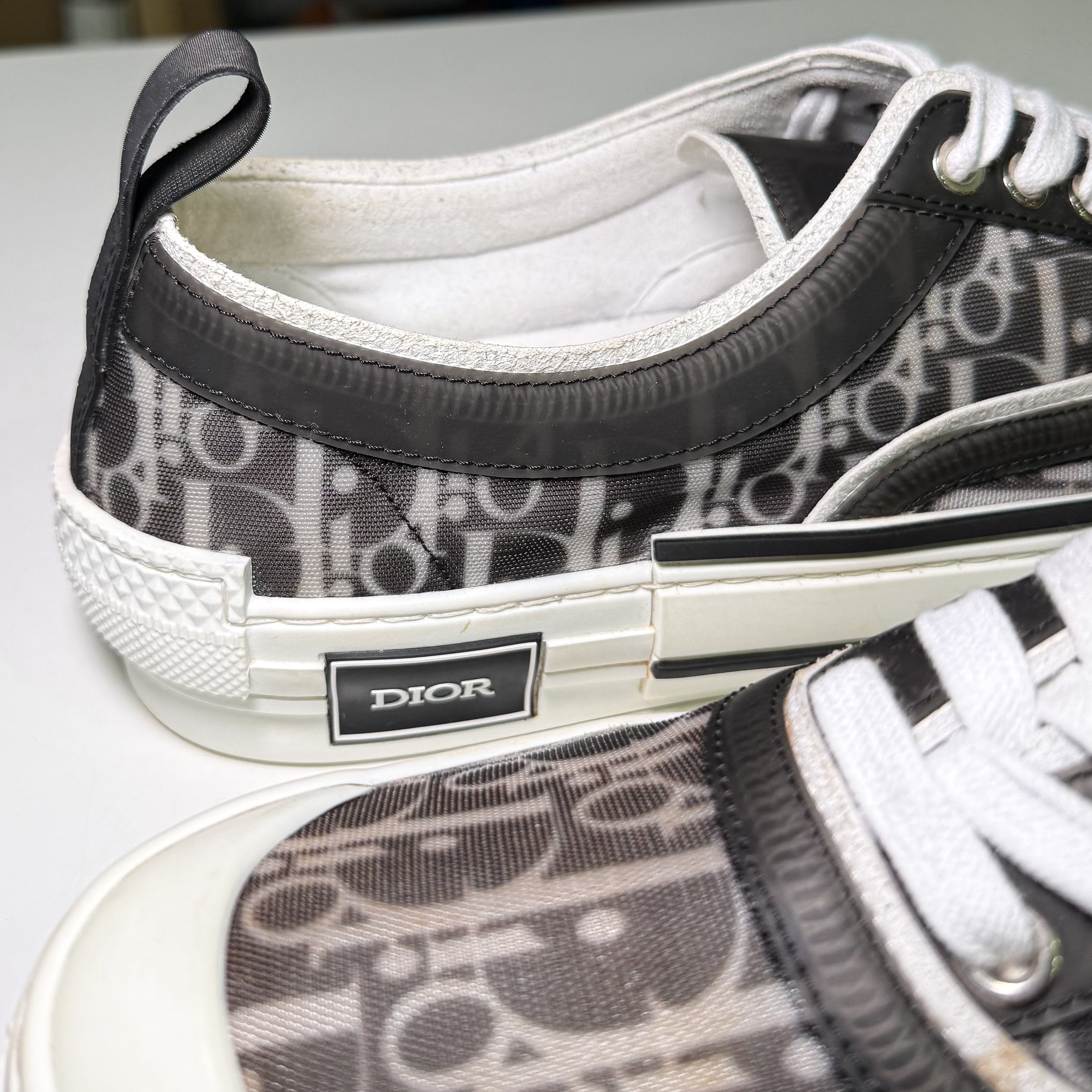 Dior B23 Low ‘Black Oblique Canvas’ 2021 - Recondicionado