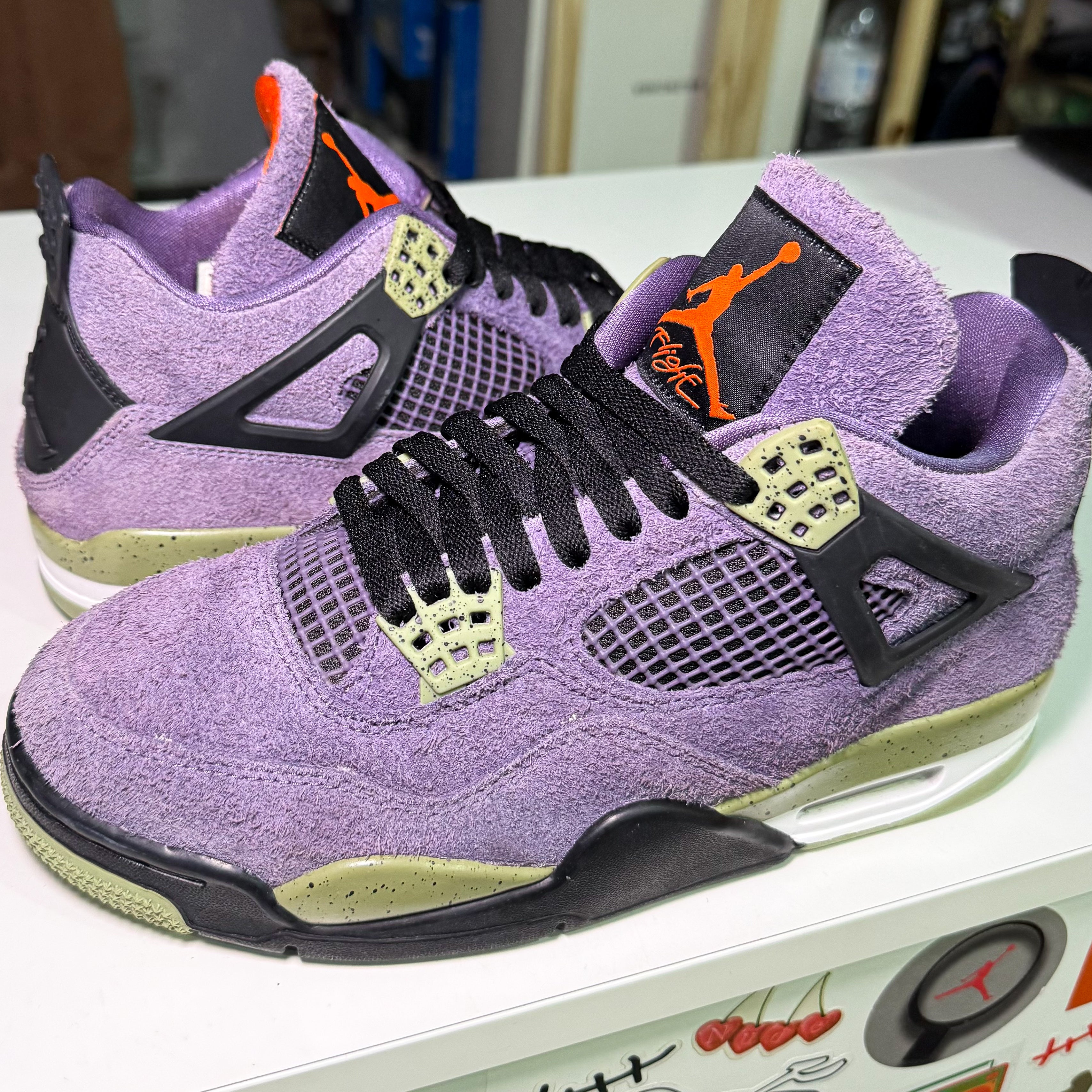 Air Jordan 4 Retro ‘Canyon Purple’ W 2022 - Recondicionado