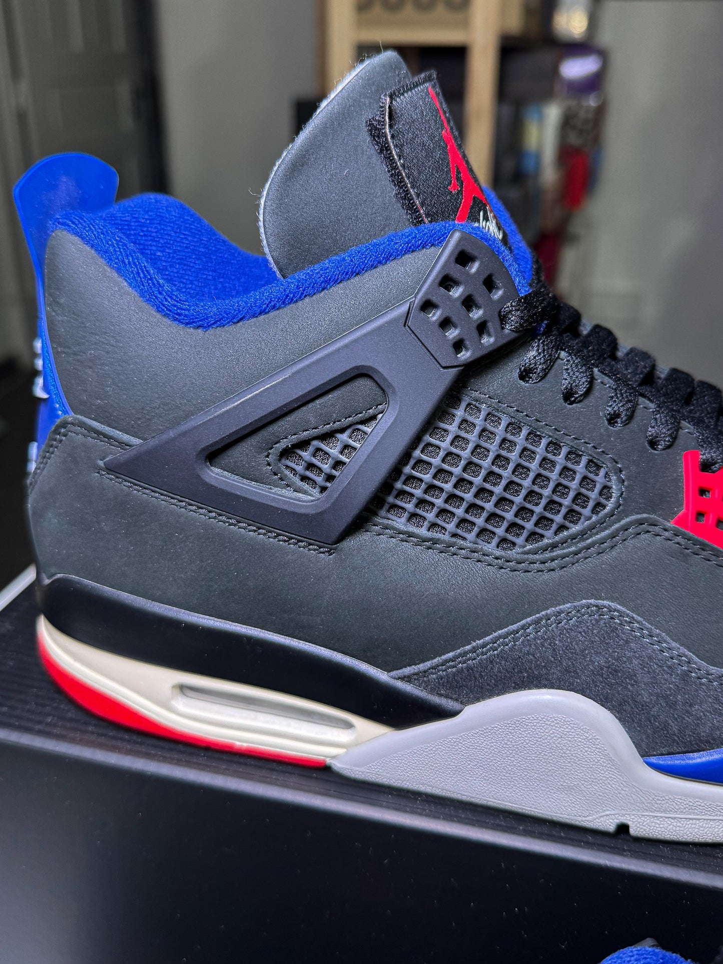 Air Jordan 4 Retro 'Rare Air' 2025 - Recondicionado