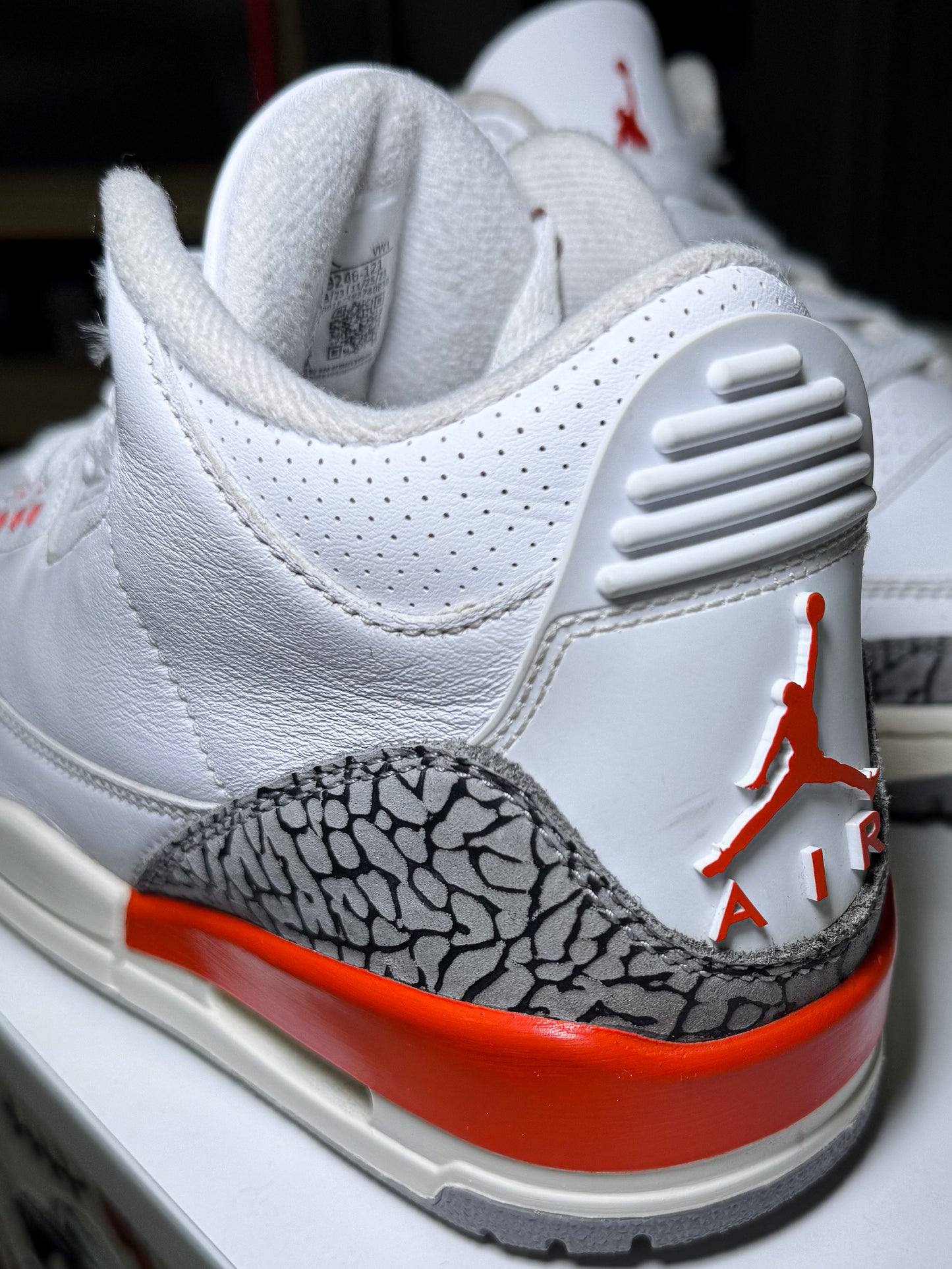 Air Jordan 3 Retro ‘Georgia Peach’ W 2024 - Recondicionado