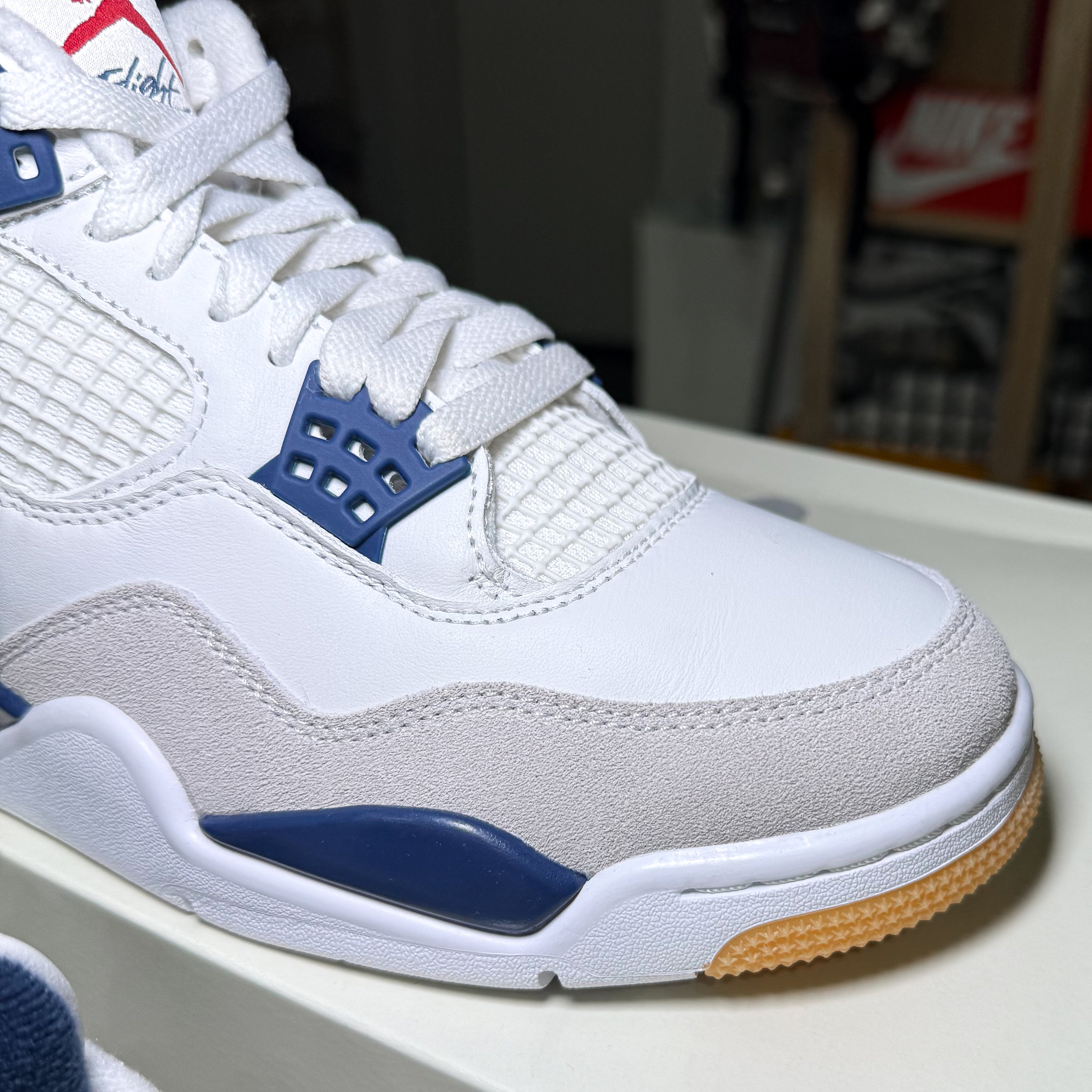 Air Jordan 4 Retro SB ‘Navy’ 2025 - Recondicionado