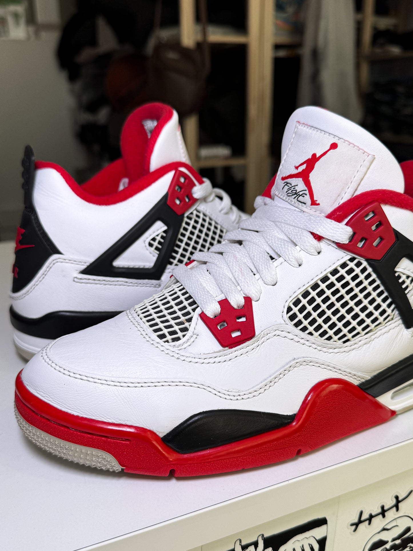 Air Jordan 4 Retro 'Fire Red' GS 2020 - Recondicionado