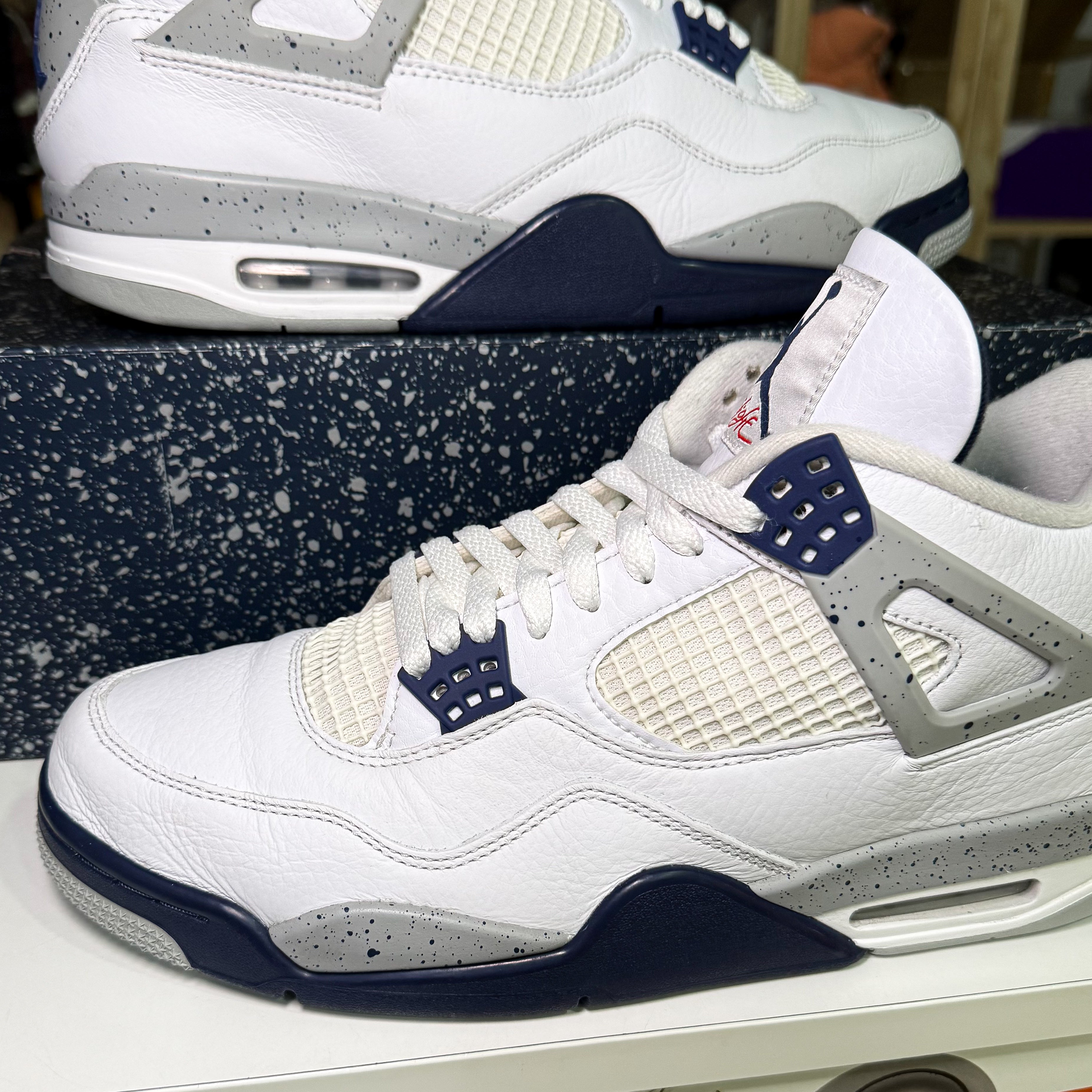 Air Jordan 4 Retro 'Midnight Navy’ 2022 - Recondicionado