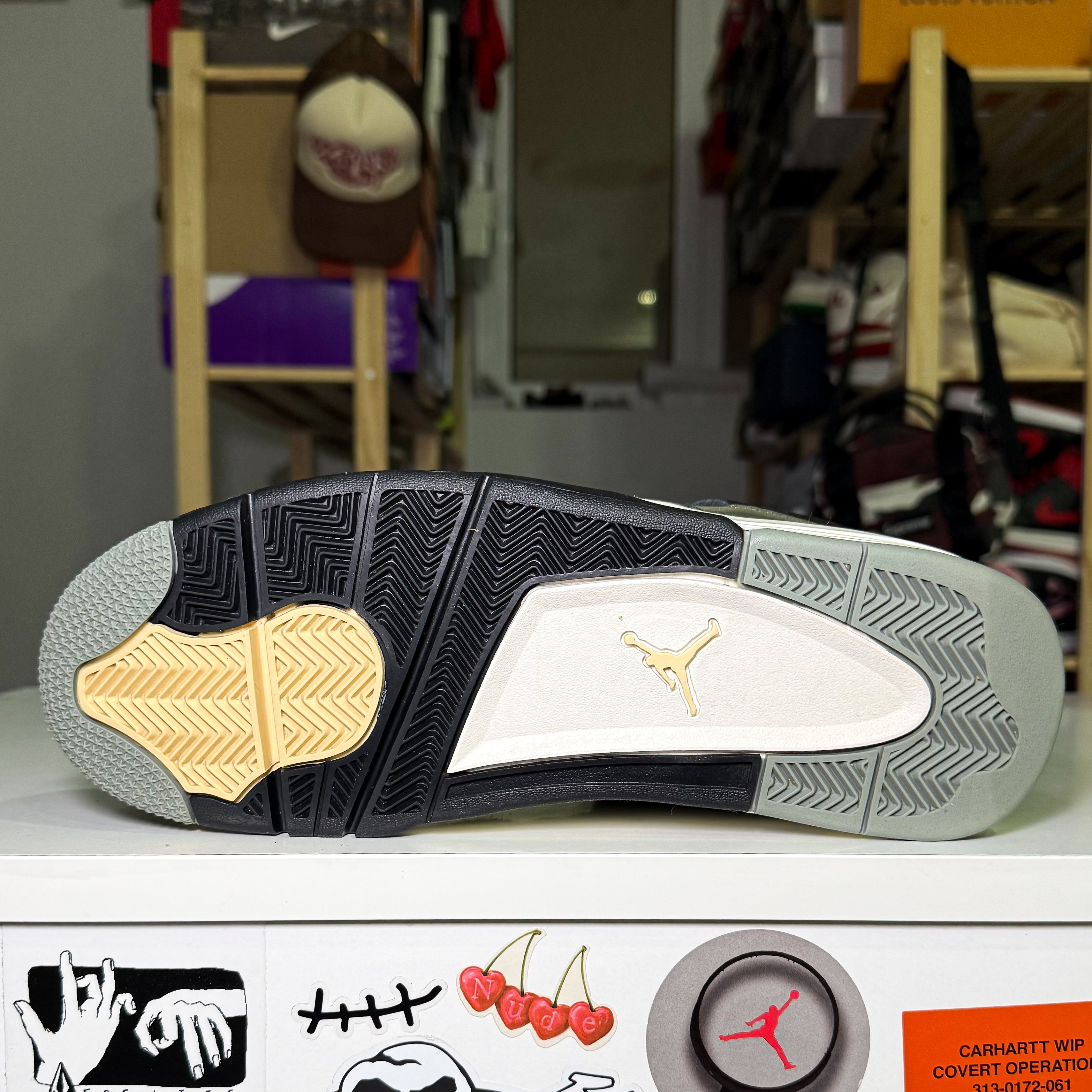 Air Jordan 4 Retro SE Craft 'Medium Olive' 2023 - Recondicionado