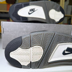 Air Jordan 4 Retro ‘Cave Stone’ 2025 - Recondicionado