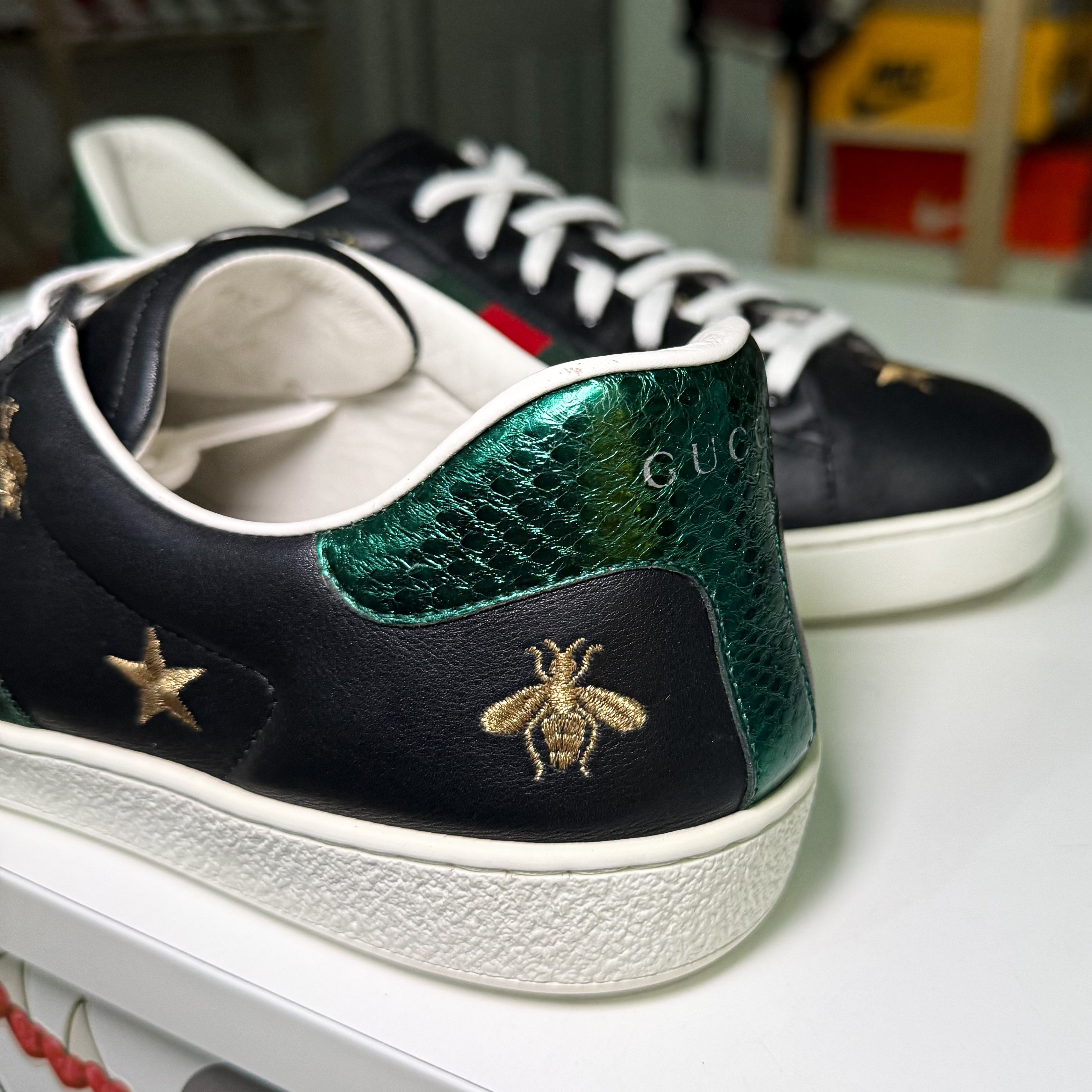 Gucci Ace Embroidered ‘Bees and Stars’ Black - Recondicionado