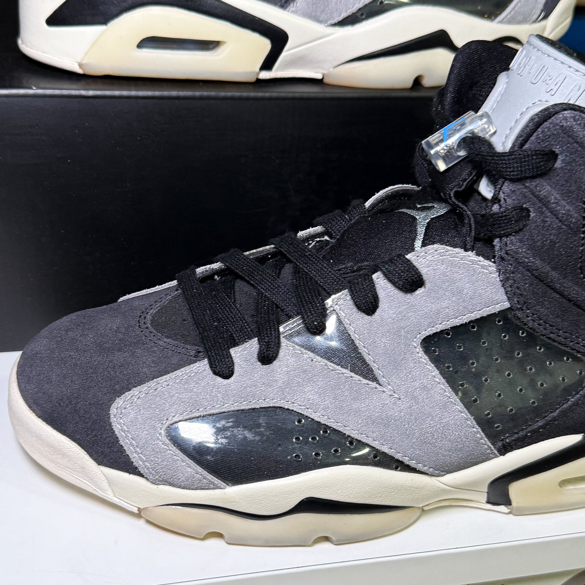 Air Jordan 6 Retro ‘Tech Chrome’ W 2020 - Recondicionado