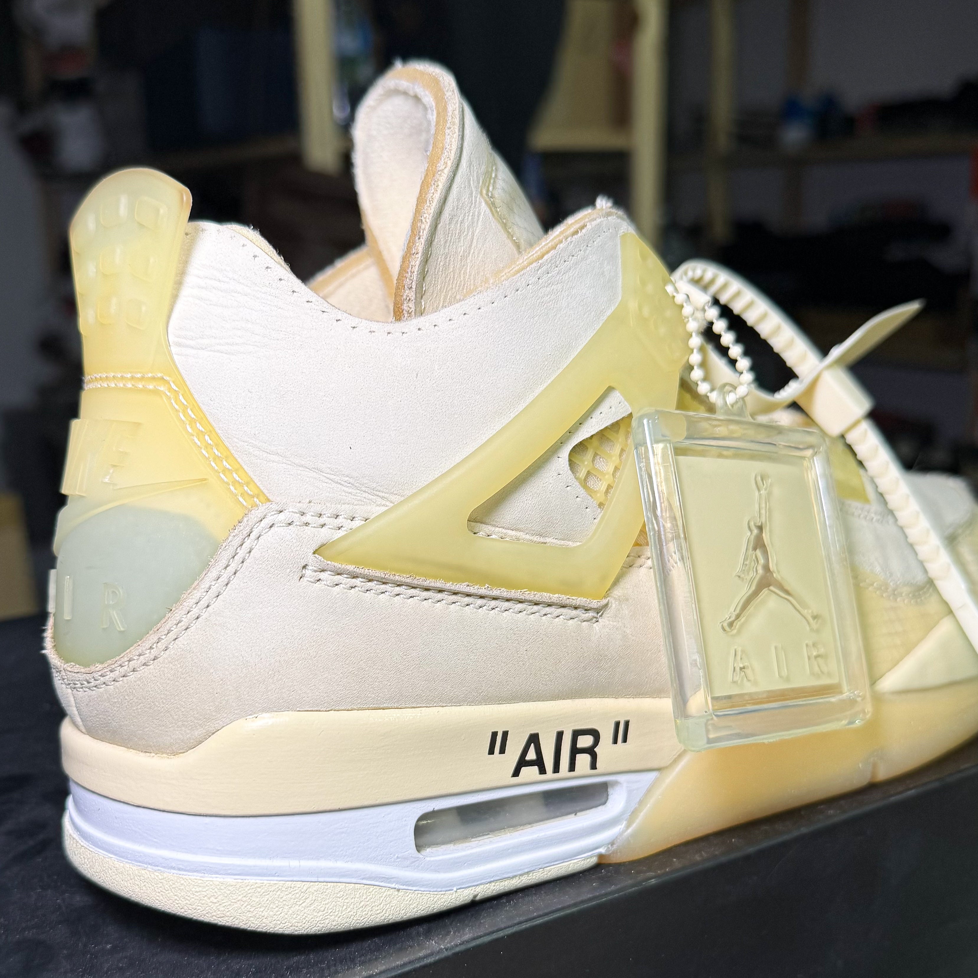 Air Jordan 4 Retro SP x Off White ‘Sail’ W 2020 - Recondicionado