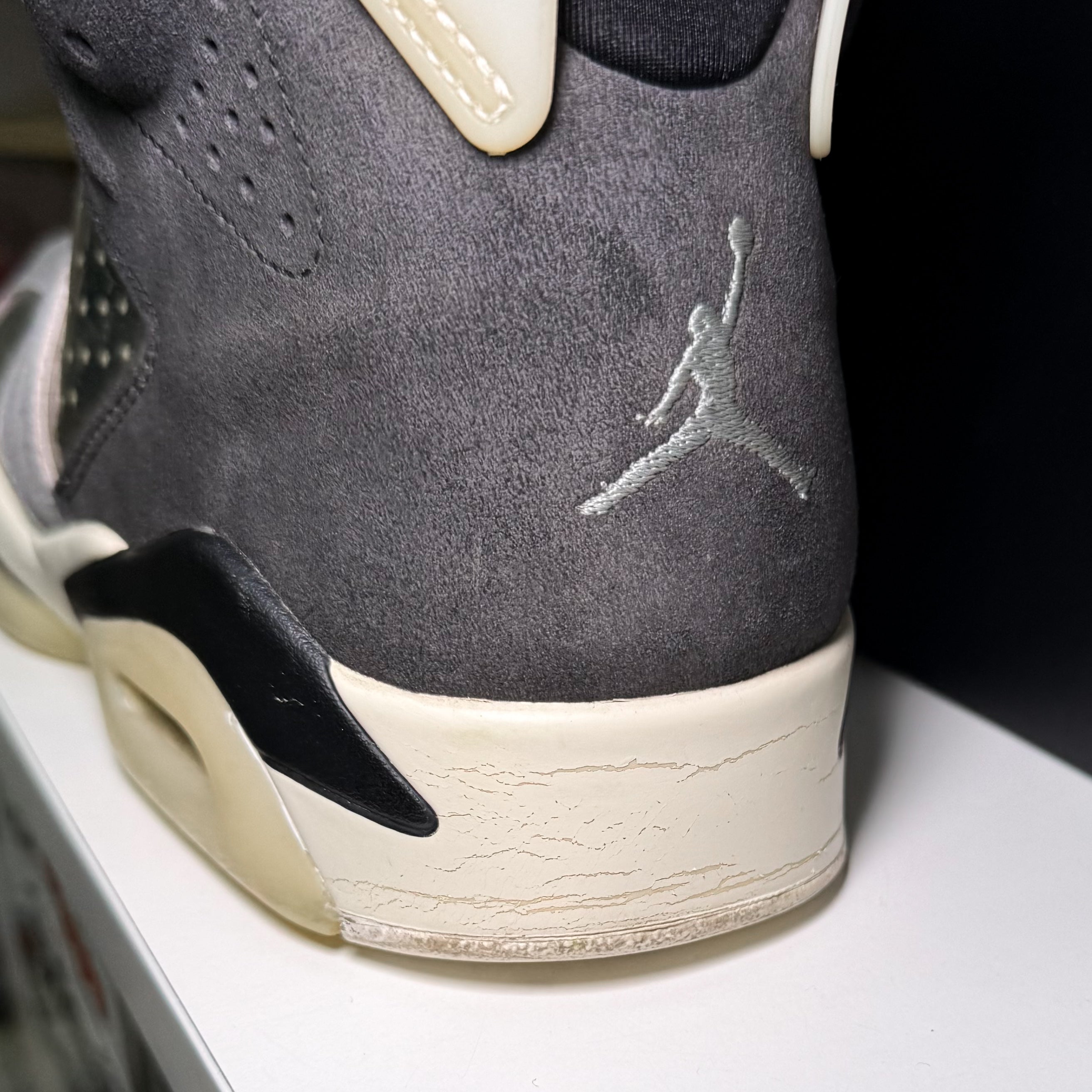 Air Jordan 6 Retro ‘Tech Chrome’ W 2020 - Recondicionado