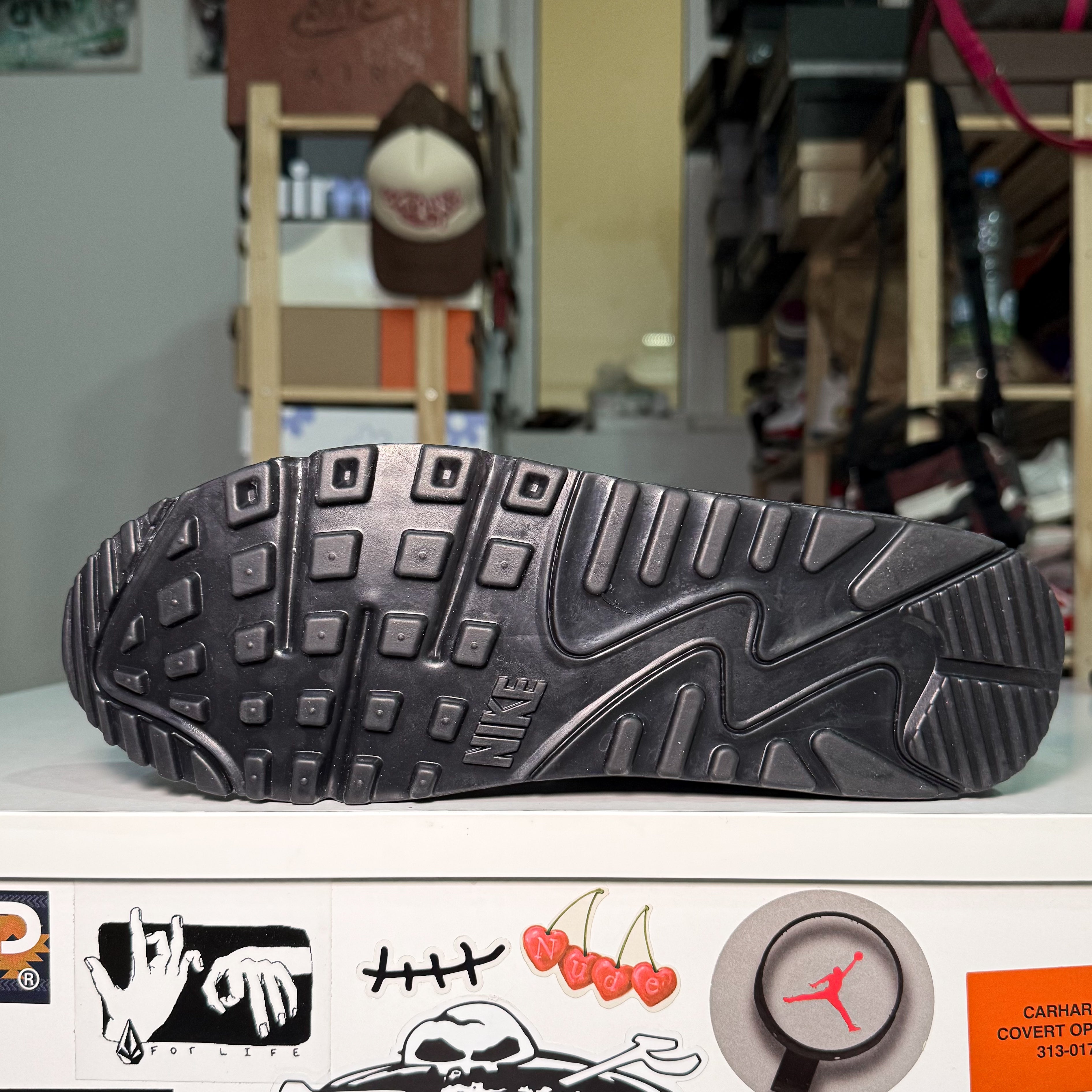 Nike Air Max 90 Drift ‘Triple Black’ 2024 - DS