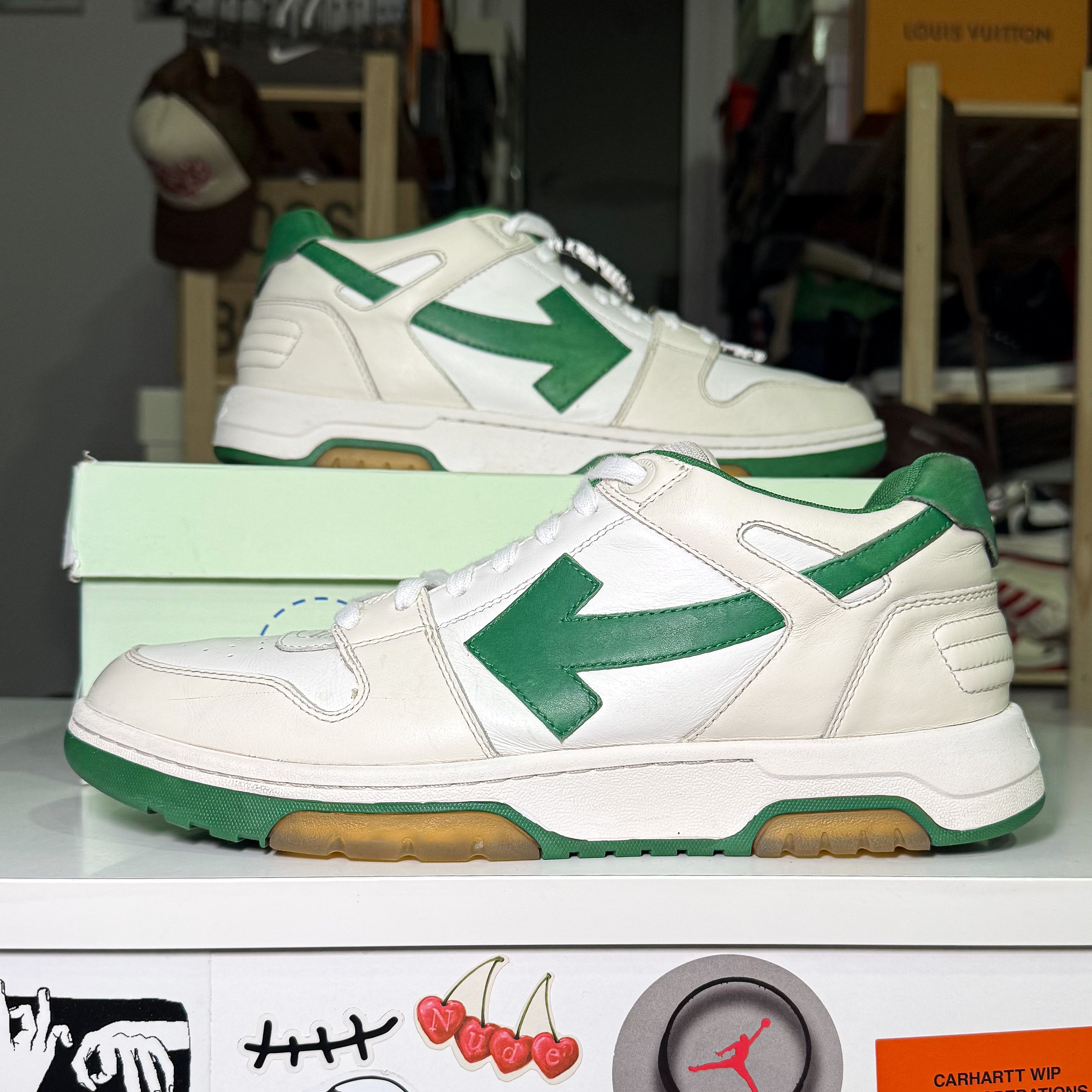 Off White Out of Office Low ‘White Green’ - Recondicionado