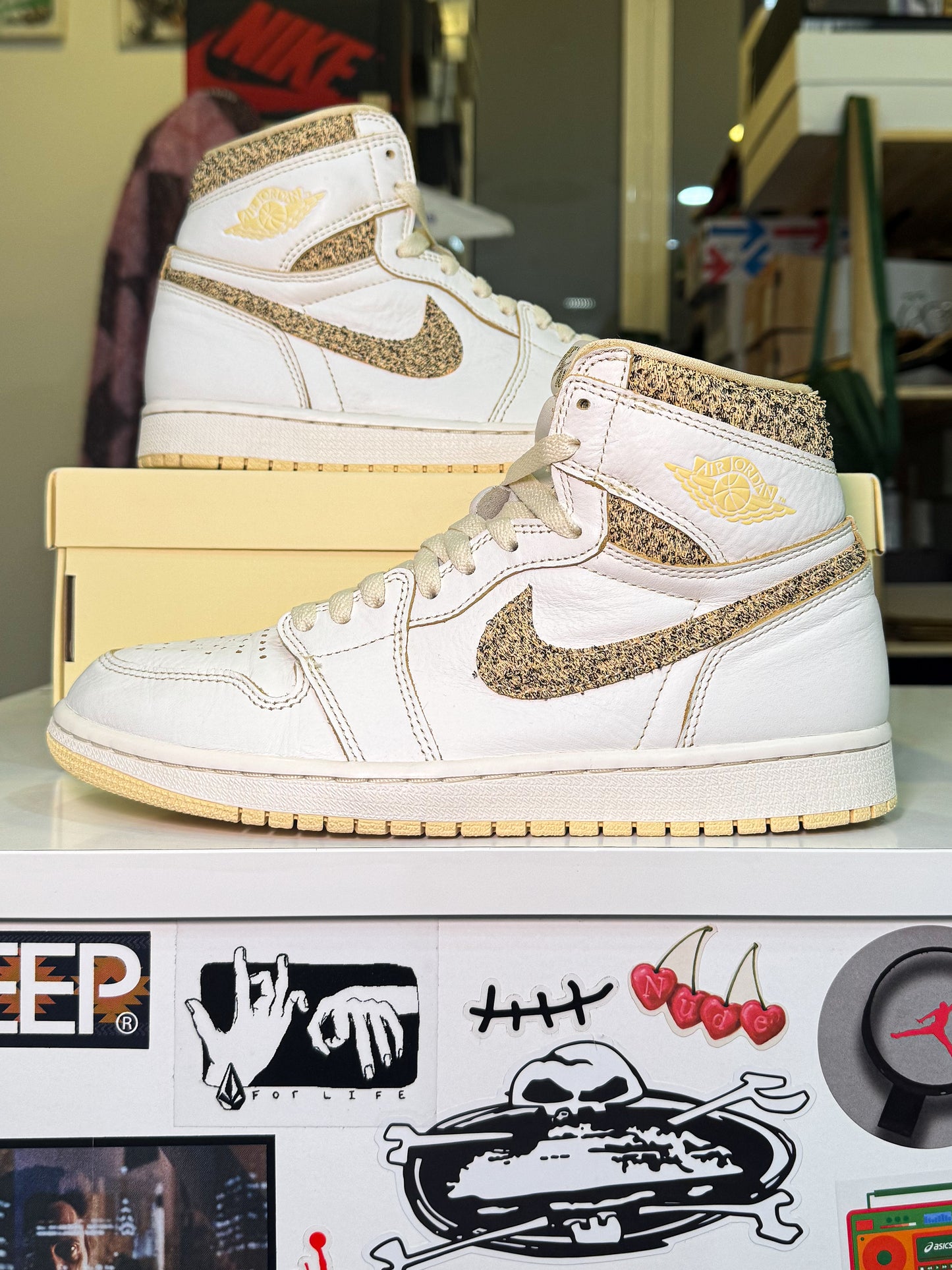 Air Jordan 1 Retro High OG Craft ‘Vibrations of Naija’ 2023 - Recondicionado
