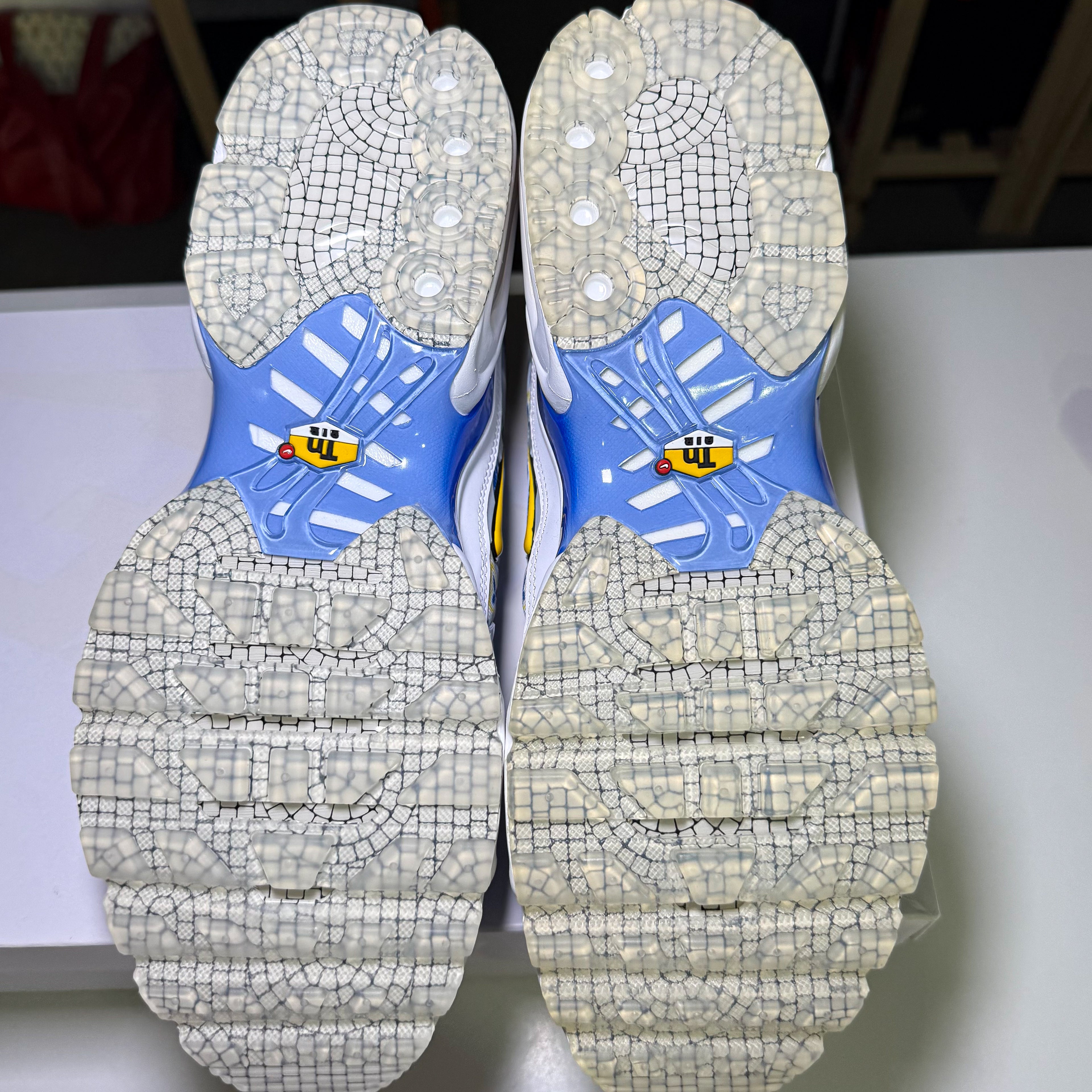 Nike Air Max TN Plus Lisboa 2025 - DS