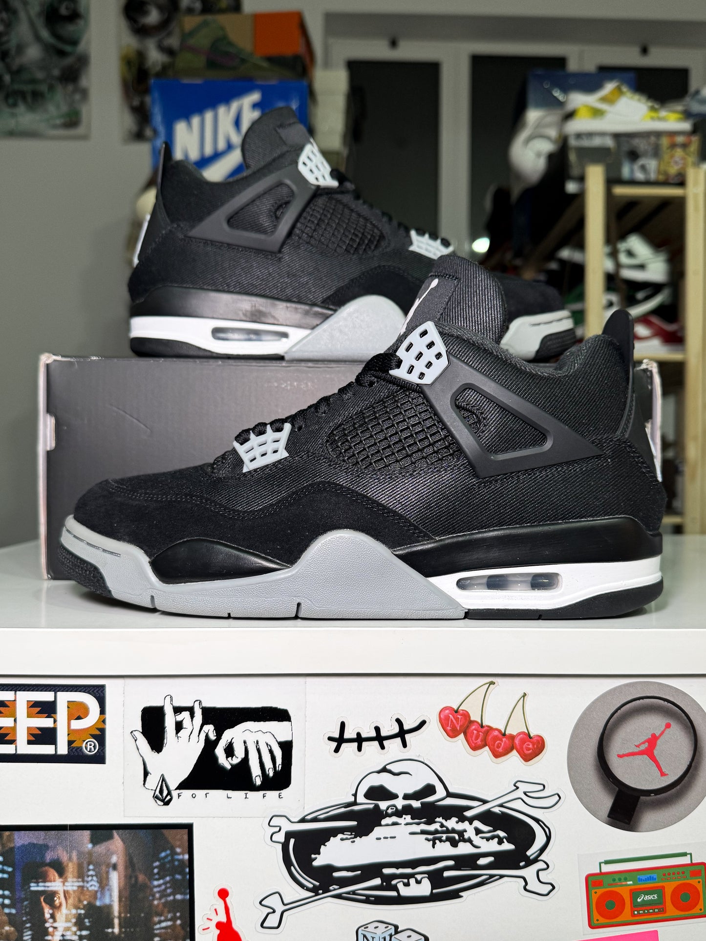 Air Jordan 4 Retro 'Black Canvas' 2022 - Recondicionado