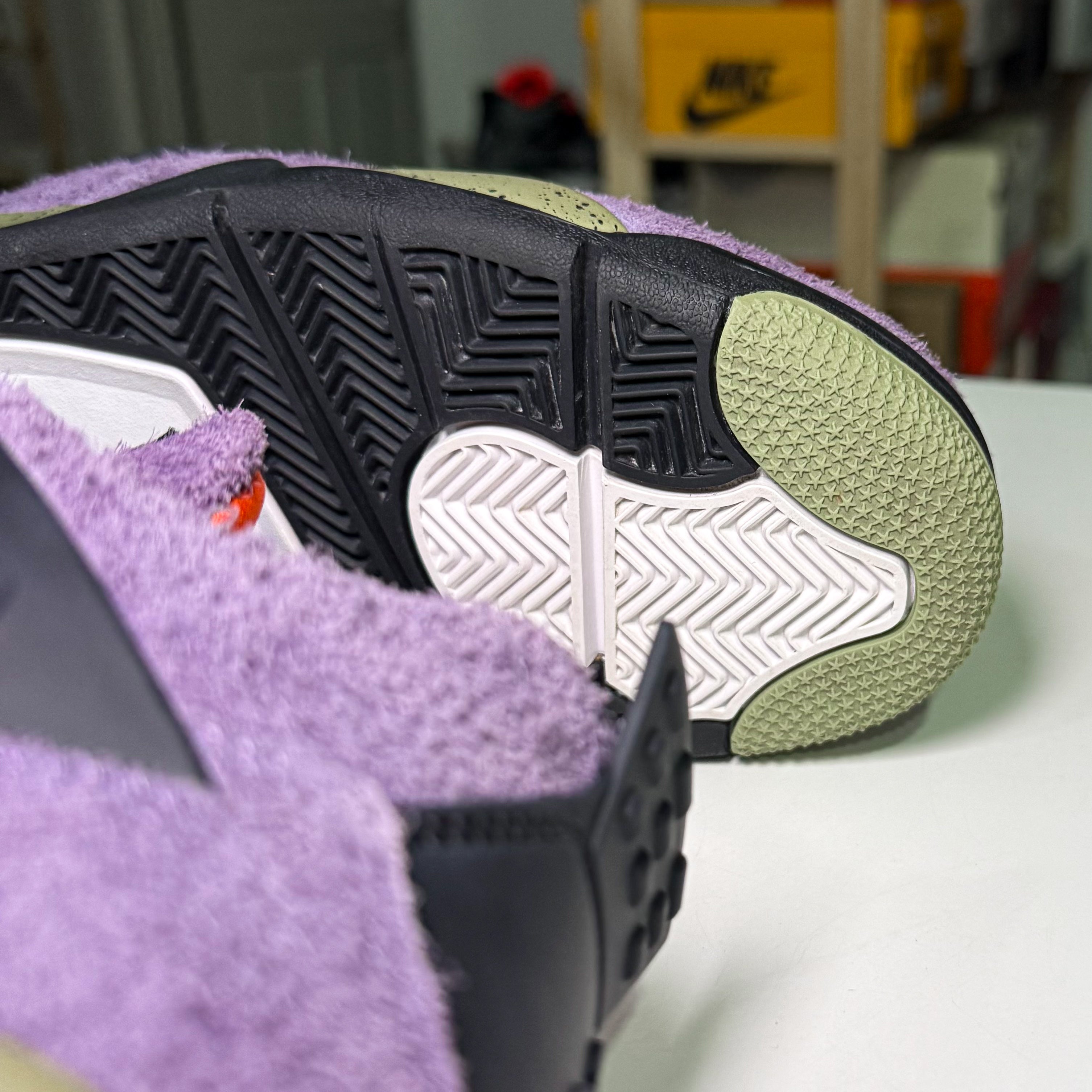 Air Jordan 4 Retro ‘Canyon Purple’ W 2022 - Recondicionado