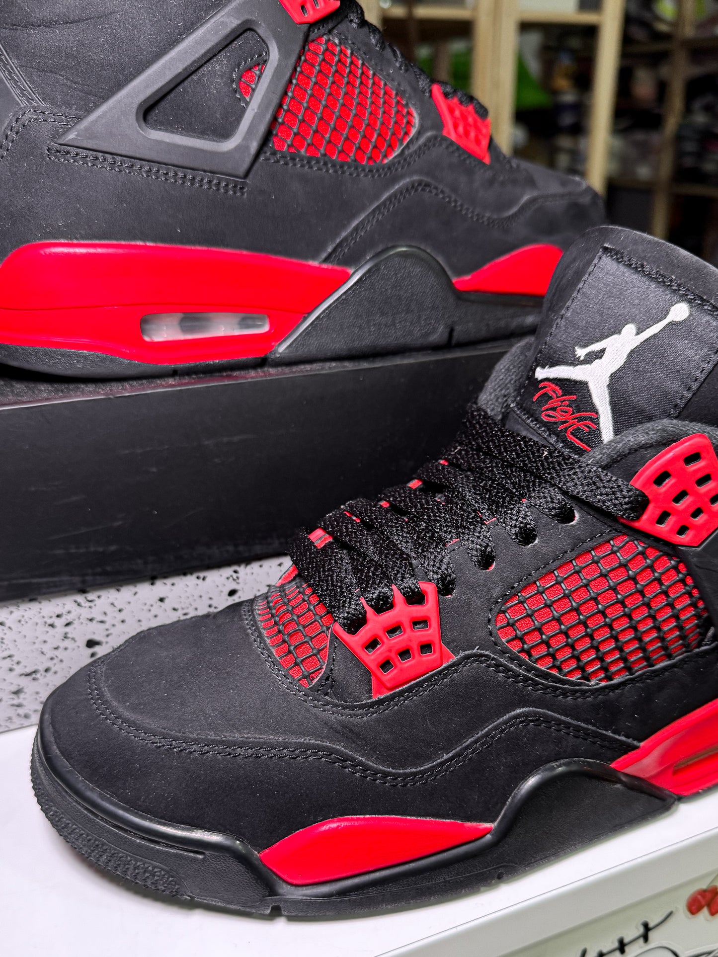 Air Jordan 4 Retro 'Red Thunder' 2022 - Recondicionado