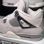 Air Jordan 4 Retro ‘Frozen Moments’ W 2023 - Recondicionado