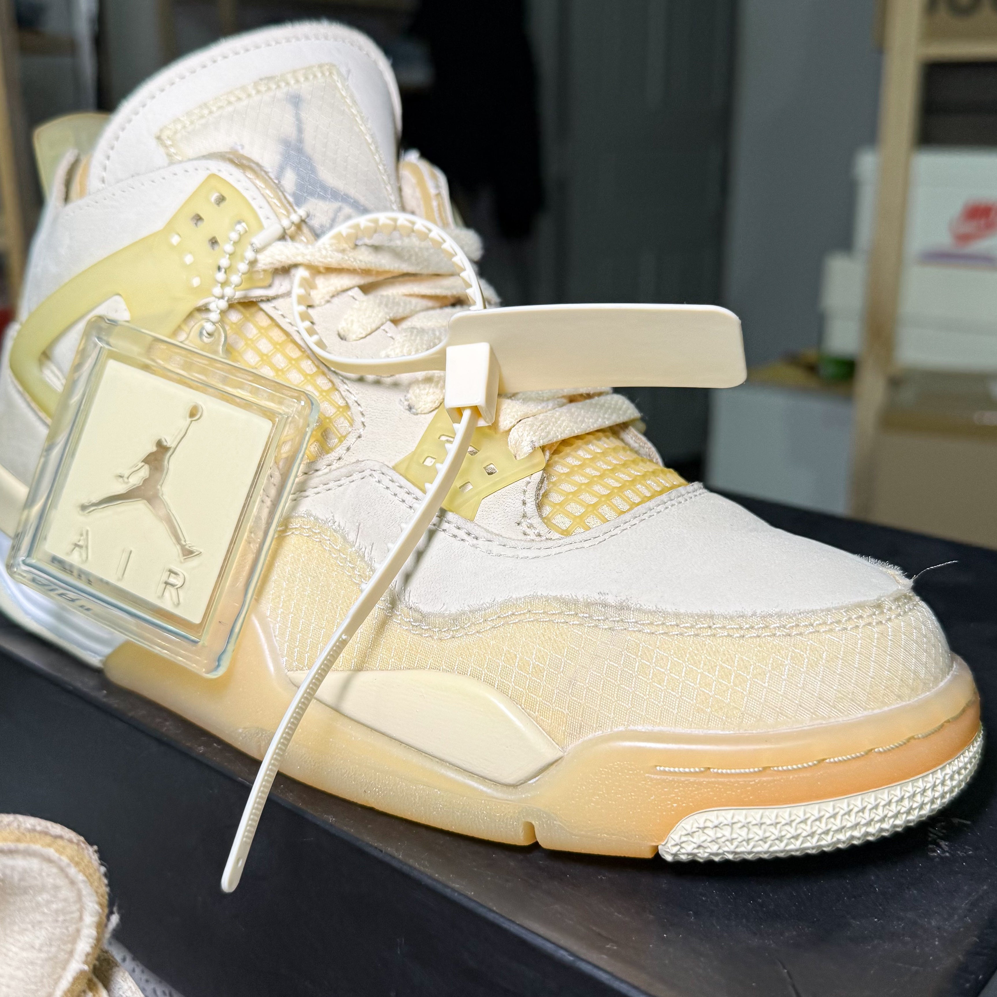Air Jordan 4 Retro SP x Off White ‘Sail’ W 2020 - Recondicionado