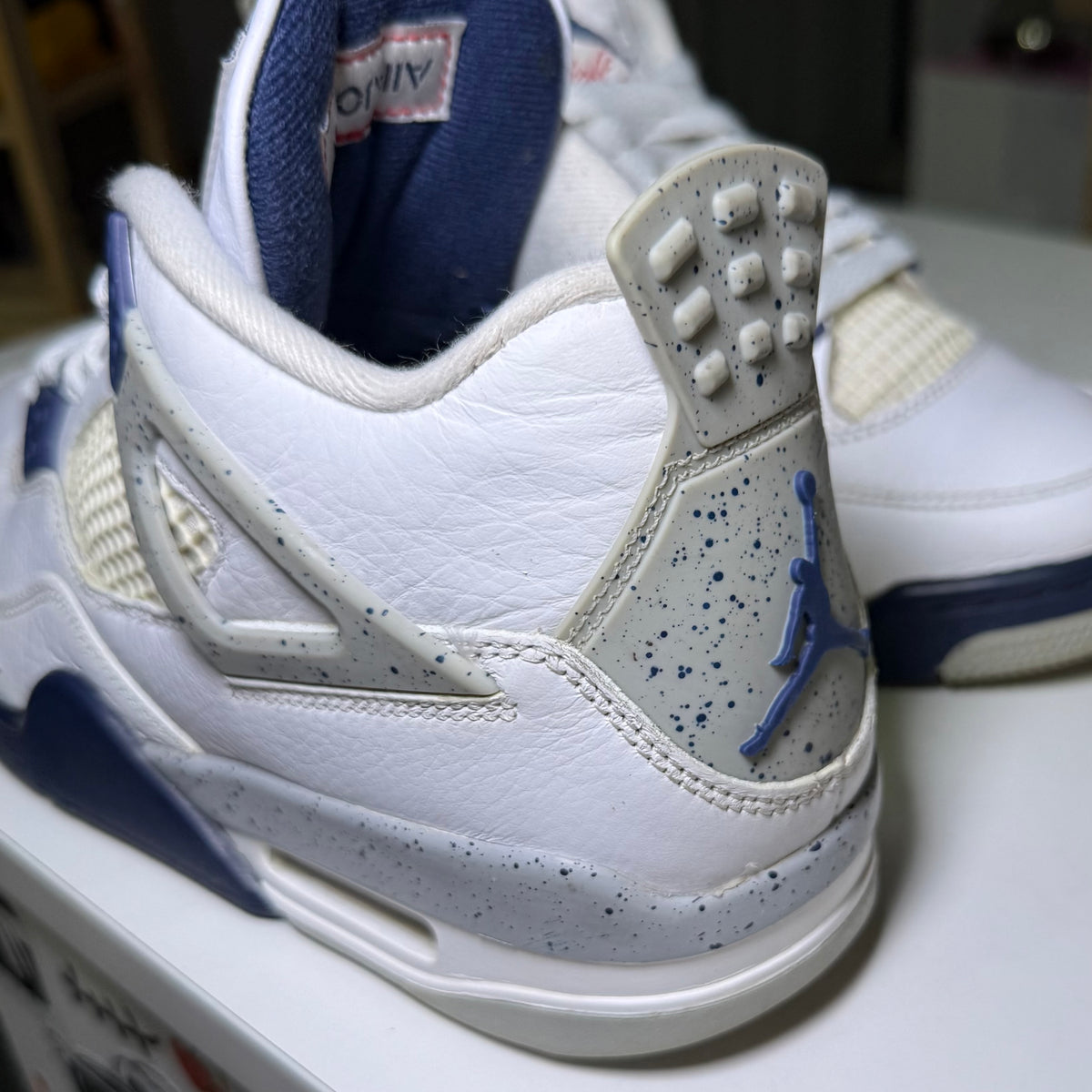 Air Jordan 4 Retro 'Midnight Navy’ 2022 - Recondicionado