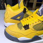 Air Jordan 4 Retro ‘Lightning’ 2021 - Recondicionado