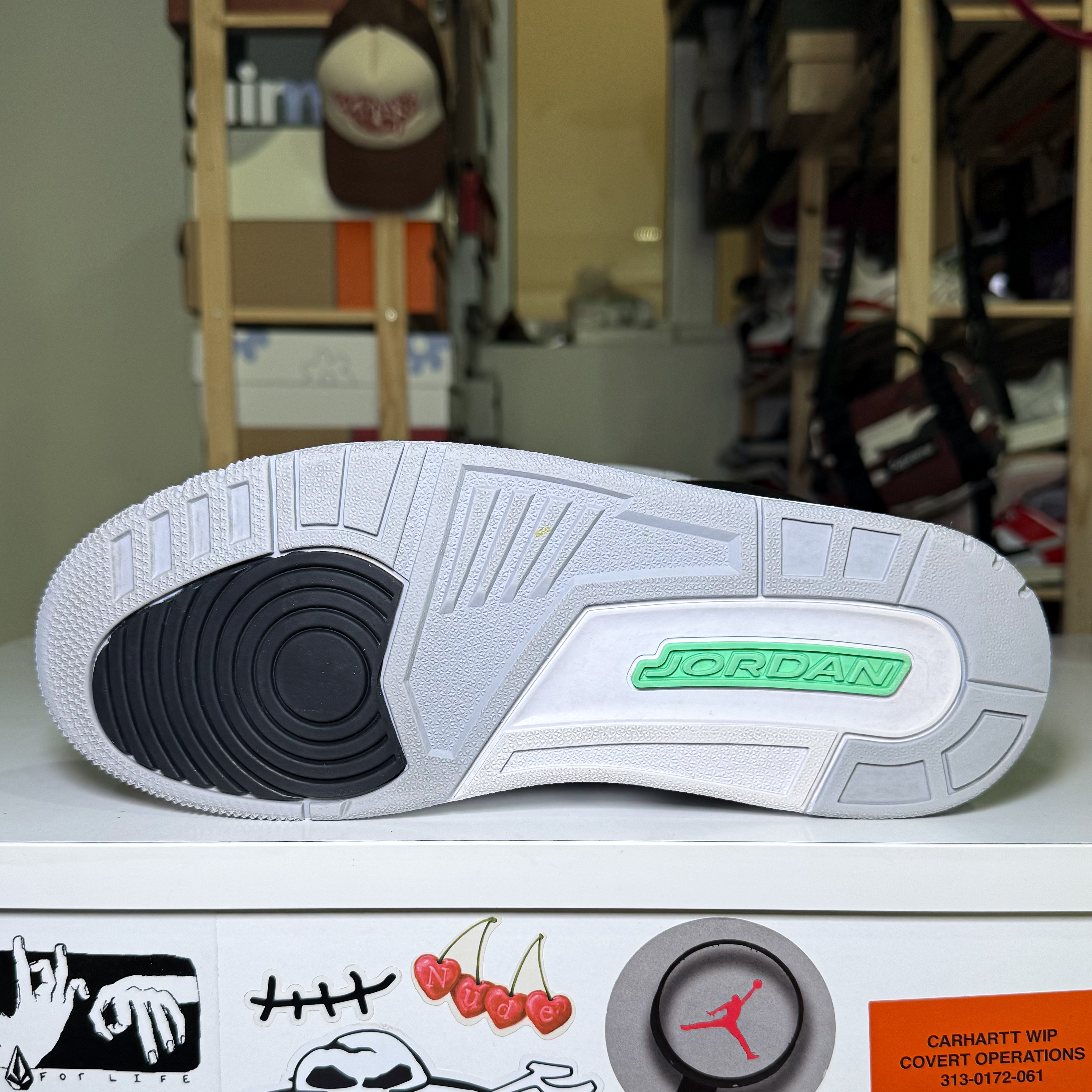 Air Jordan 3 Retro ‘Green Glow’ 2024 - Recondicionado