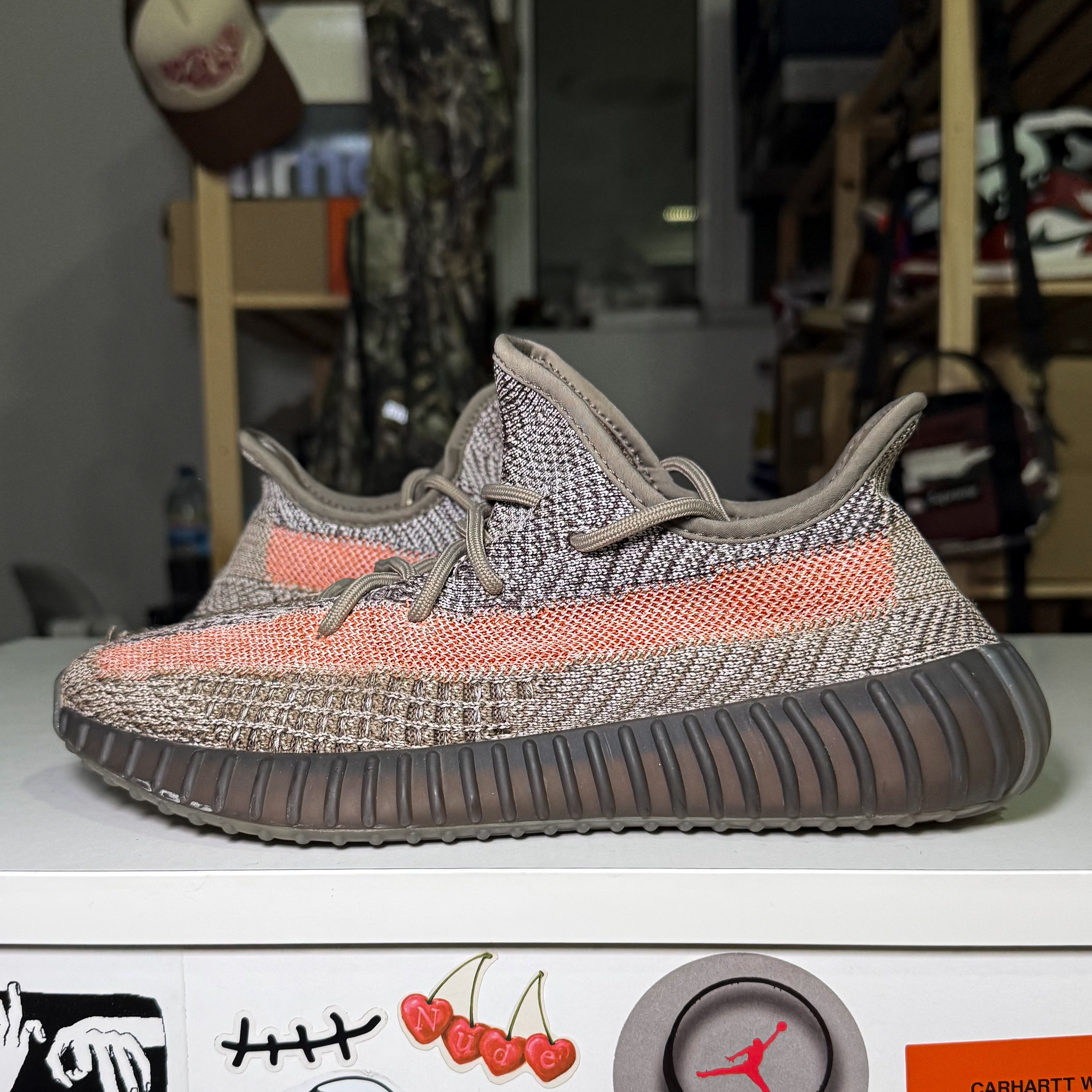 Adidas Yeezy 350 v2 ‘Ash Stone’ 2021 - Recondicionado