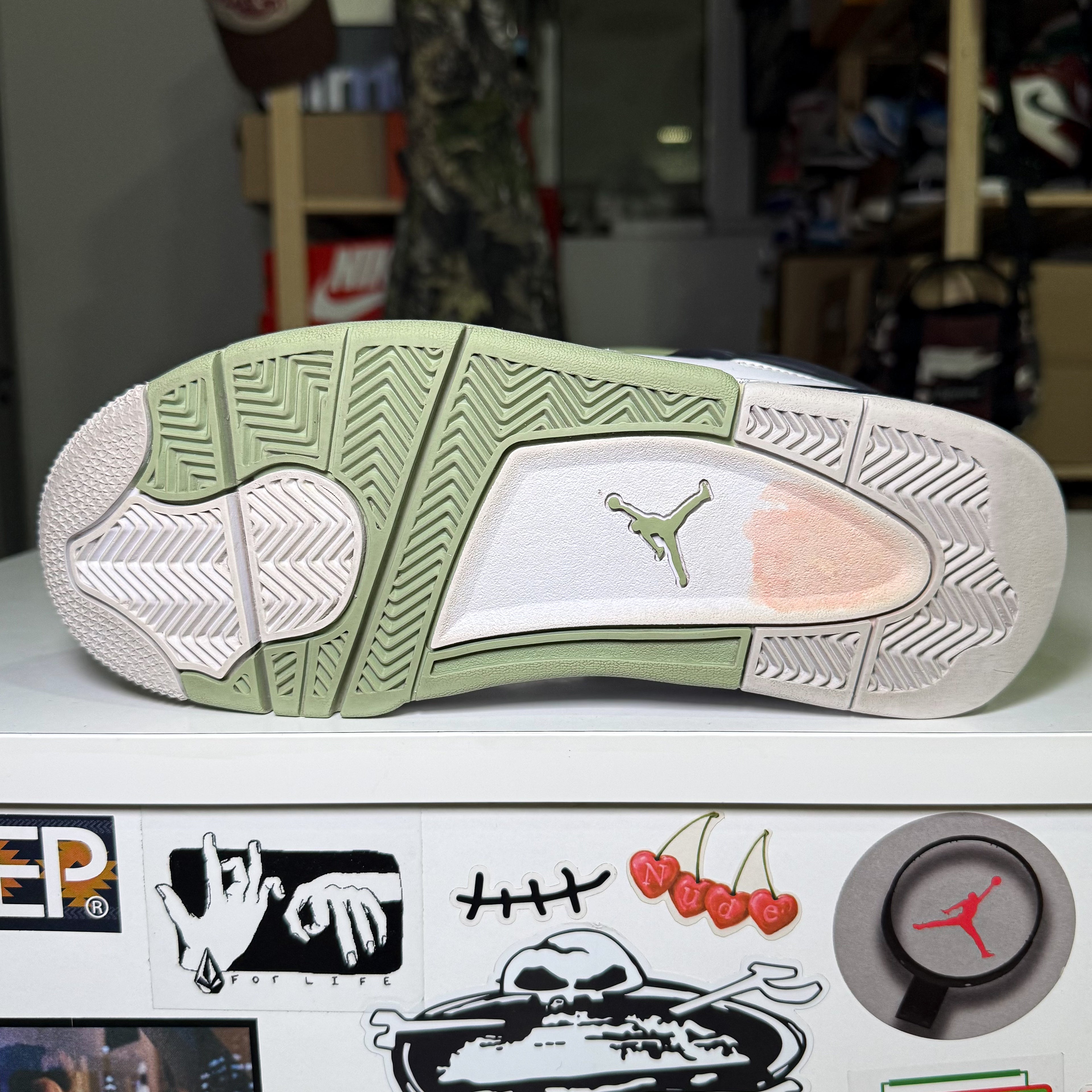 Air Jordan 4 Retro 'Seafoam' W 2023 - Recondicionado