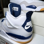 Air Jordan 4 Retro SB ‘Navy’ 2025 - Recondicionado
