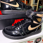 Air Jordan 1 Retro High OG ‘Black Mettalic Gold’ 2020 - Recondicionado