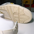 Air Jordan 4 Retro 'Metallic Gold’ W 2023 - Recondicionado