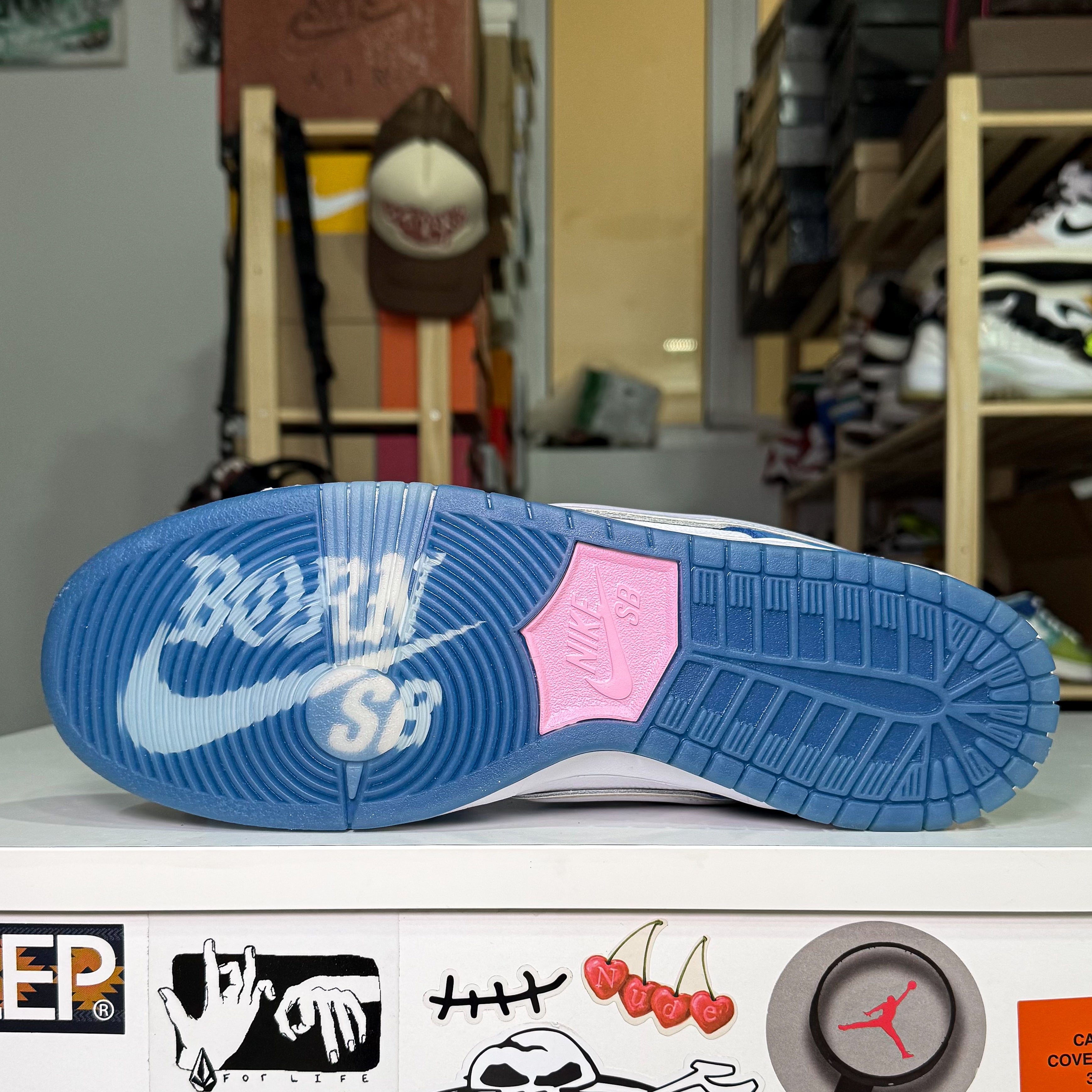 Nike SB Dunk Low x Born x Raised ‘One Block at a Time’ 2023 - DS