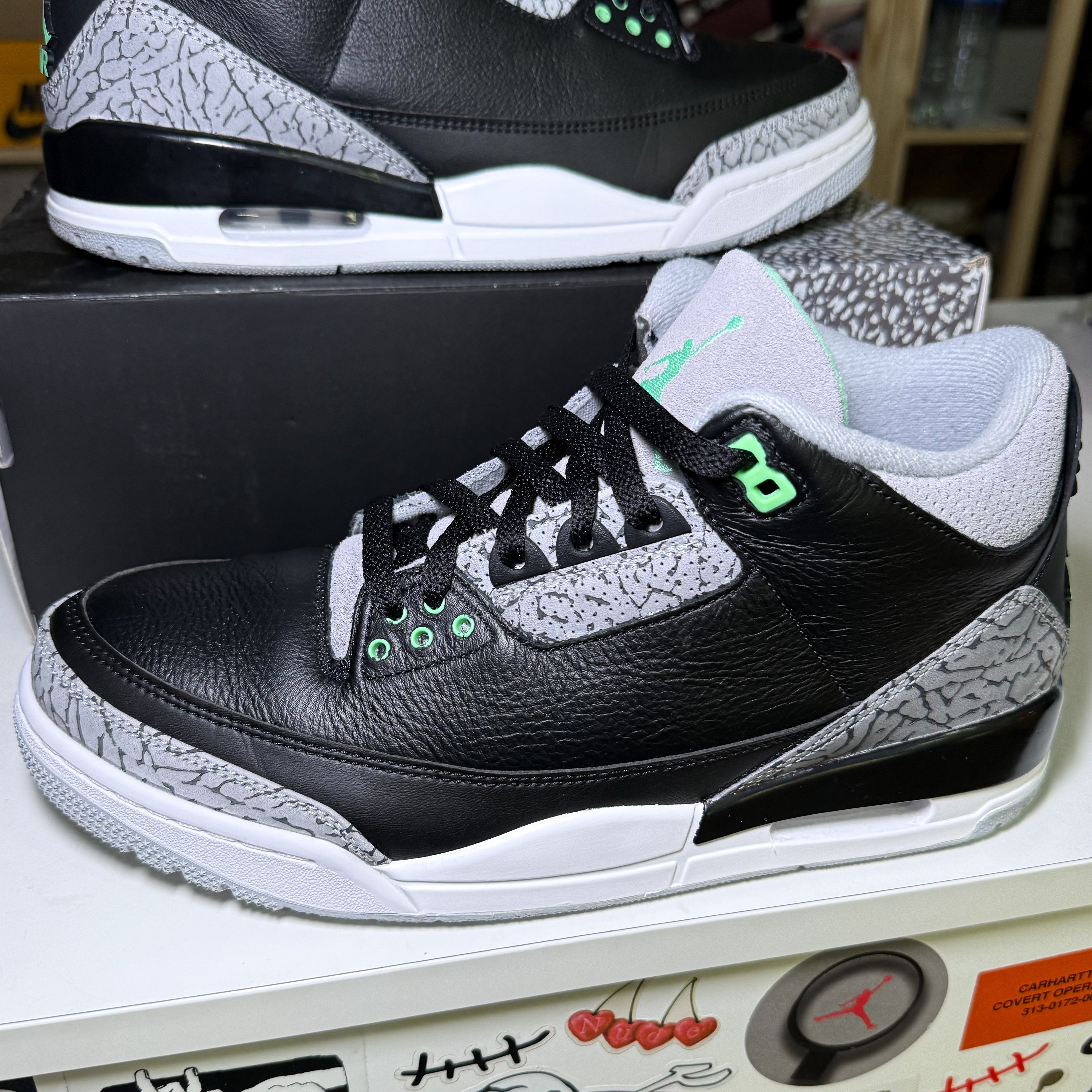 Air Jordan 3 Retro ‘Green Glow’ 2024 - Recondicionado