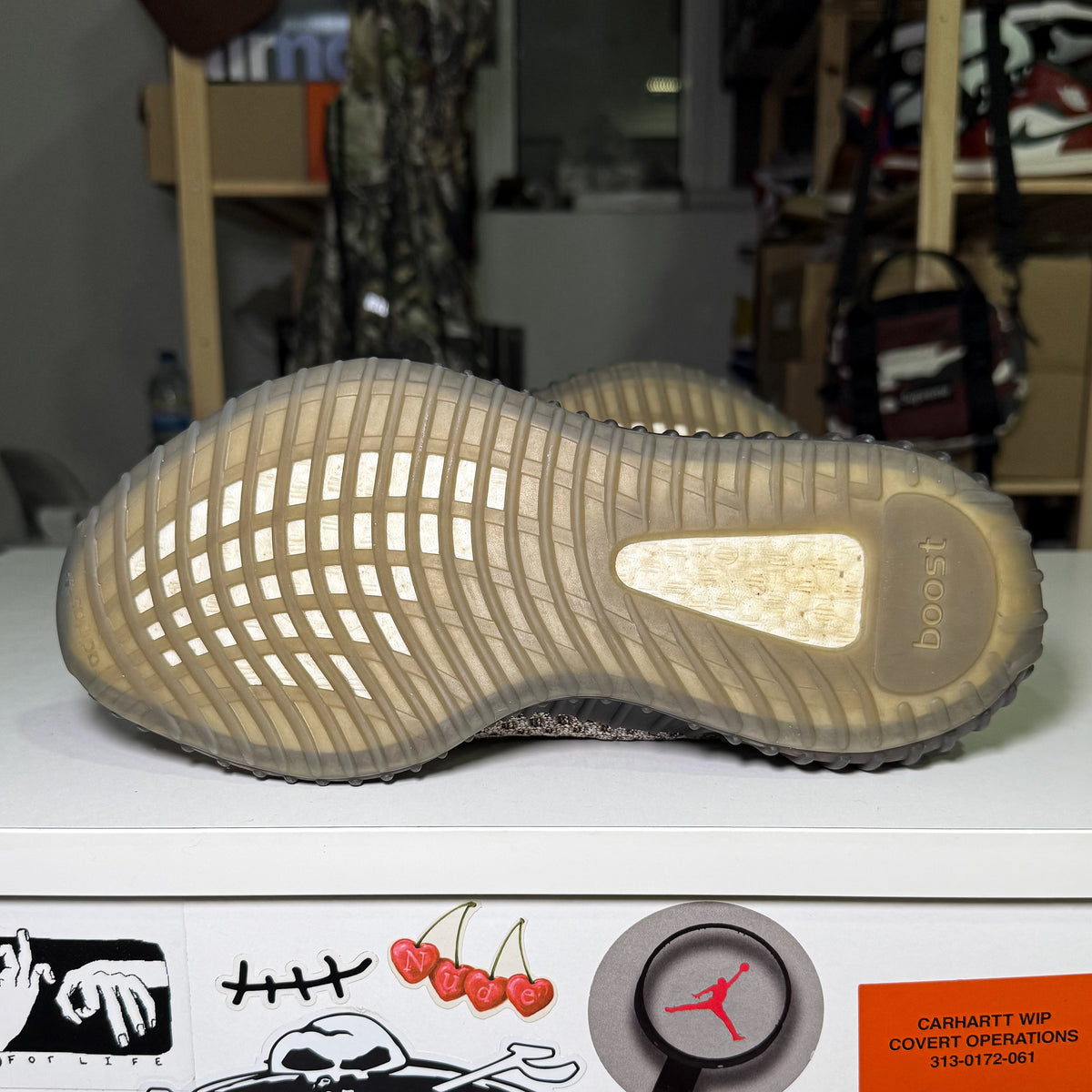 Adidas Yeezy 350 v2 ‘Ash Stone’ 2021 - Recondicionado
